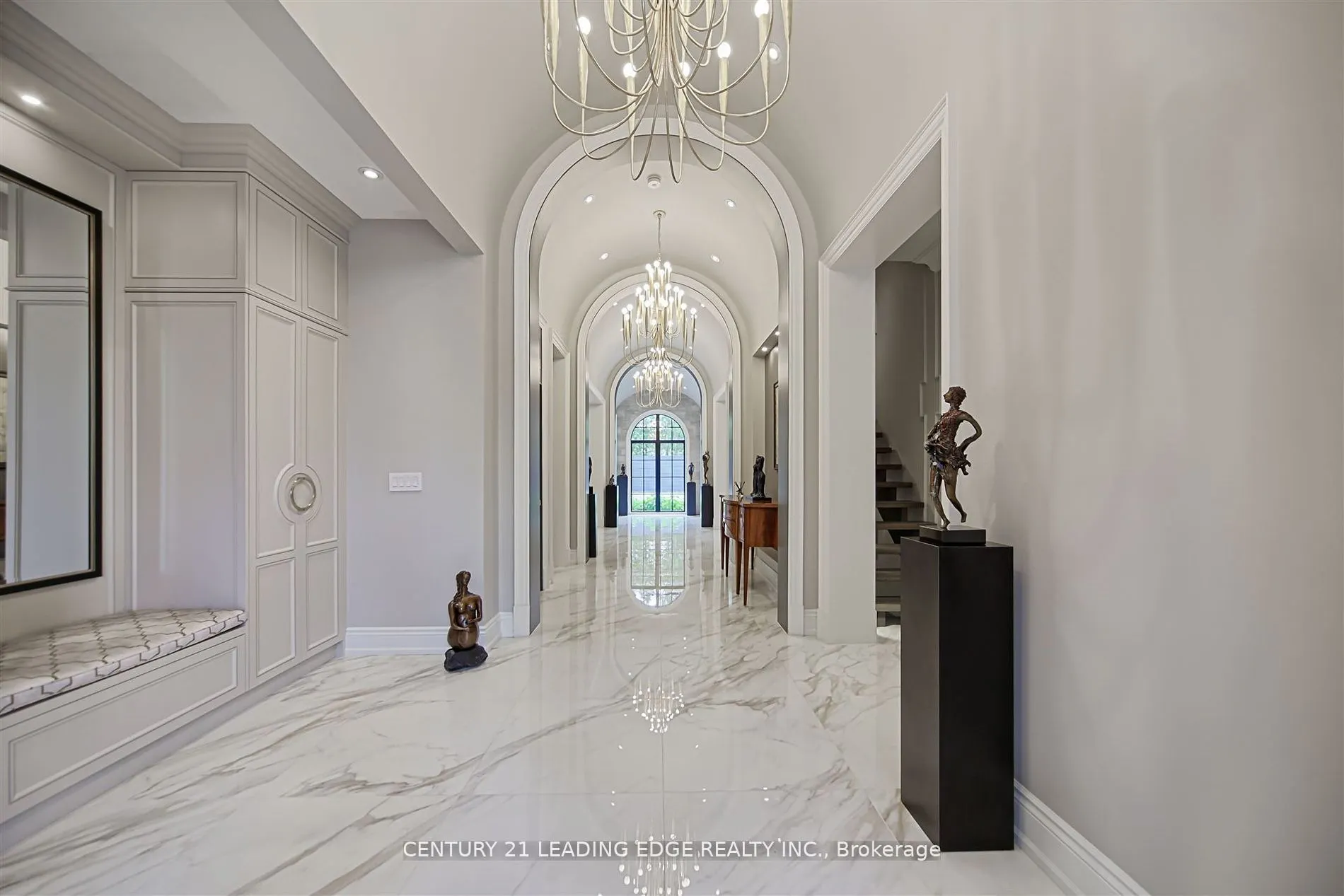 9 Sandpiper Court