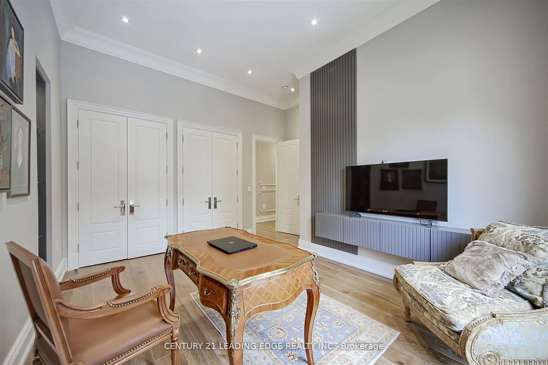 9 Sandpiper Court