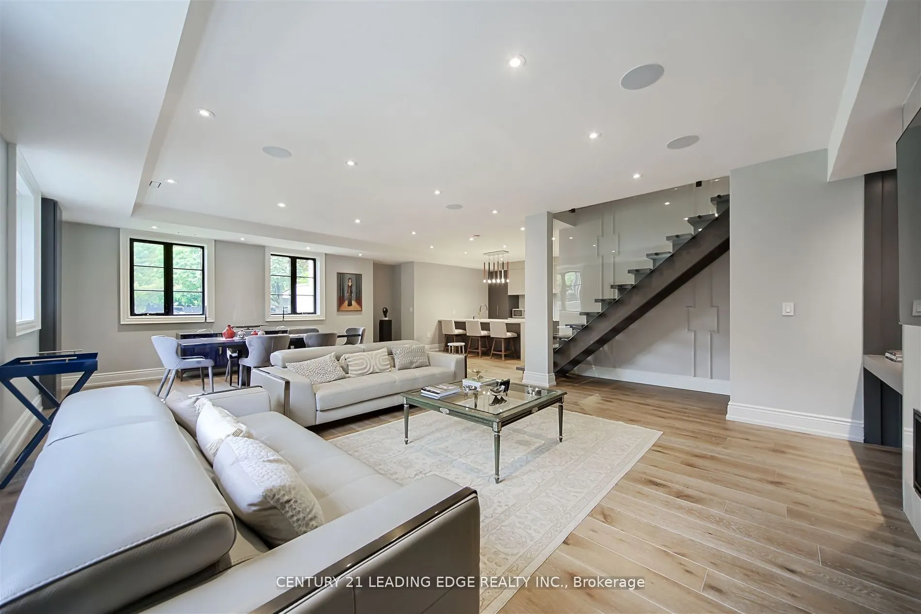 9 Sandpiper Court