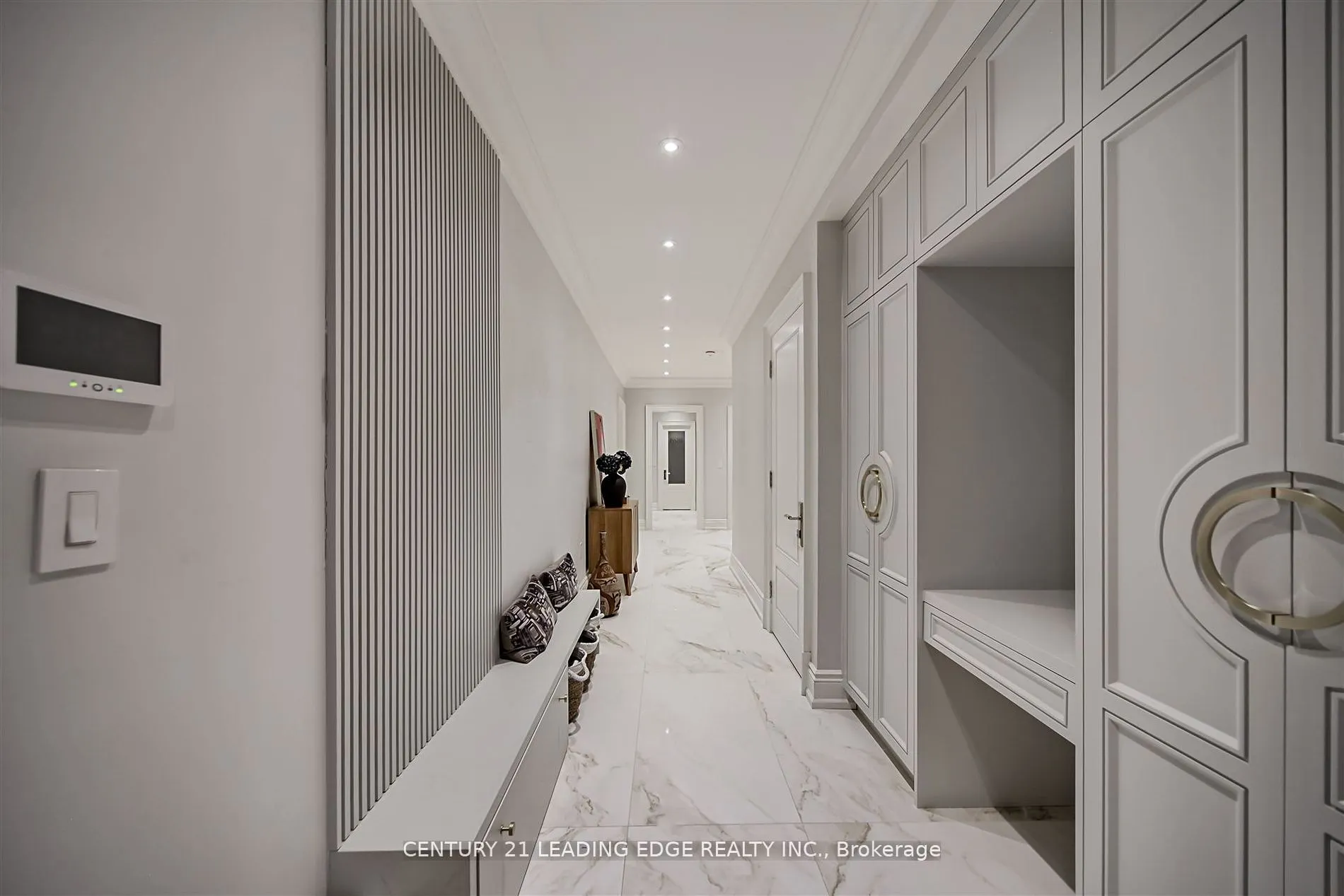 9 Sandpiper Court