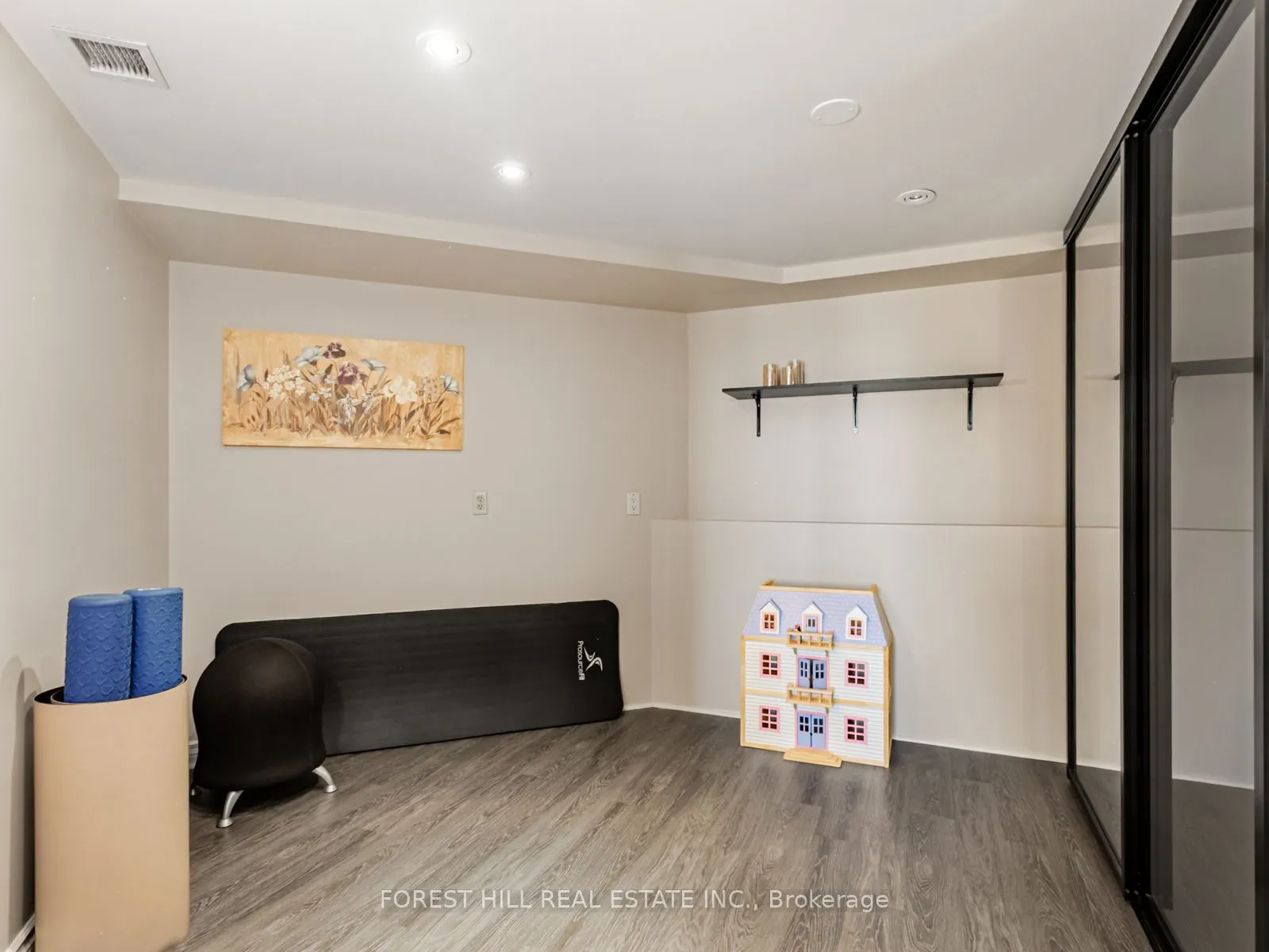 175 Cumberland Street, #1810/1809