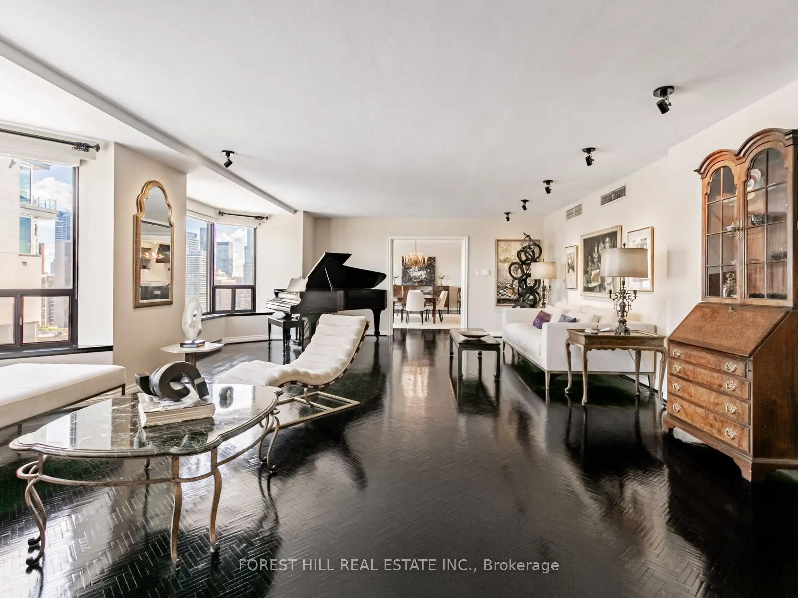 175 Cumberland Street, #1810/1809