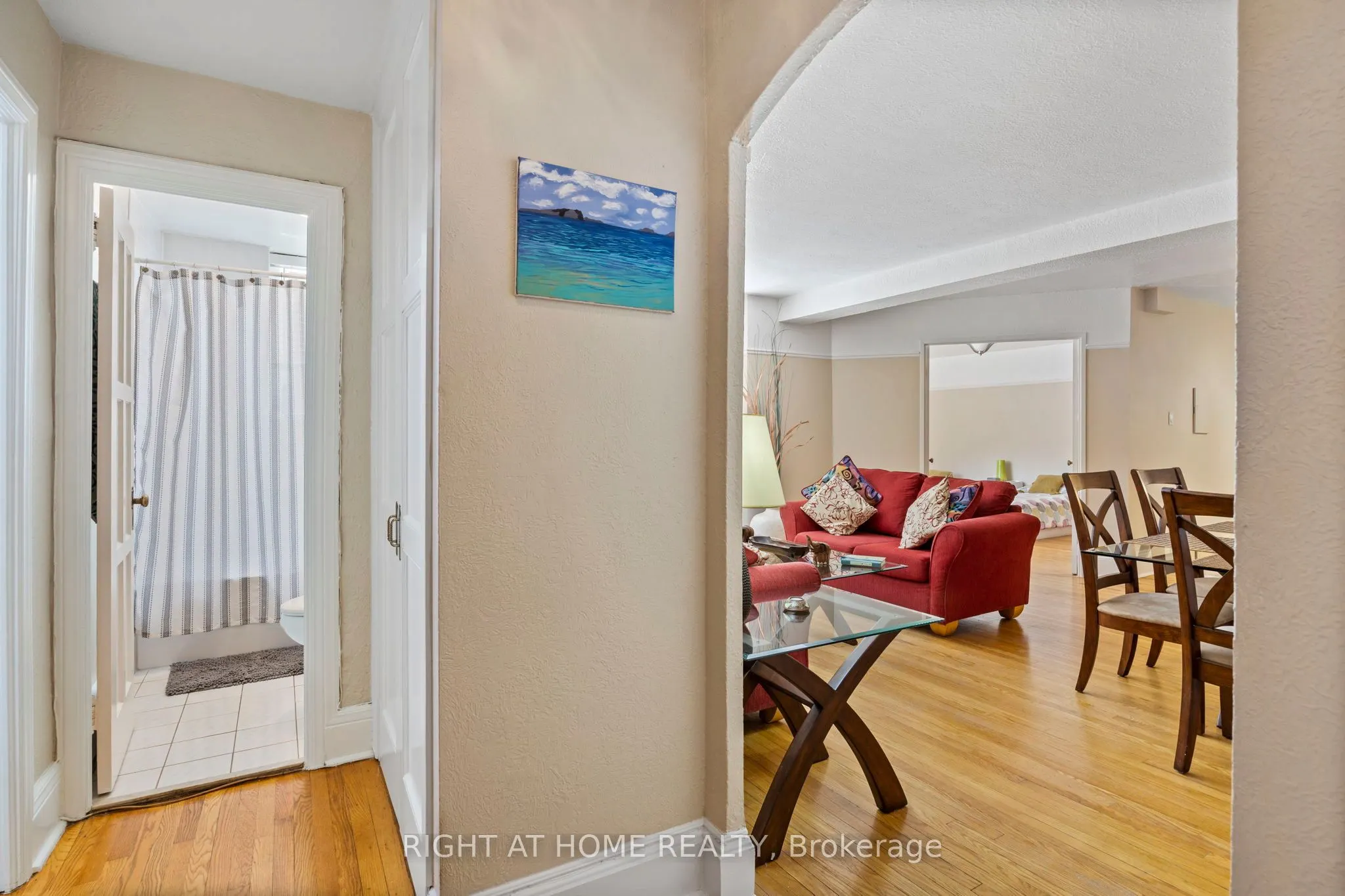 100 Oriole Parkway, #108
