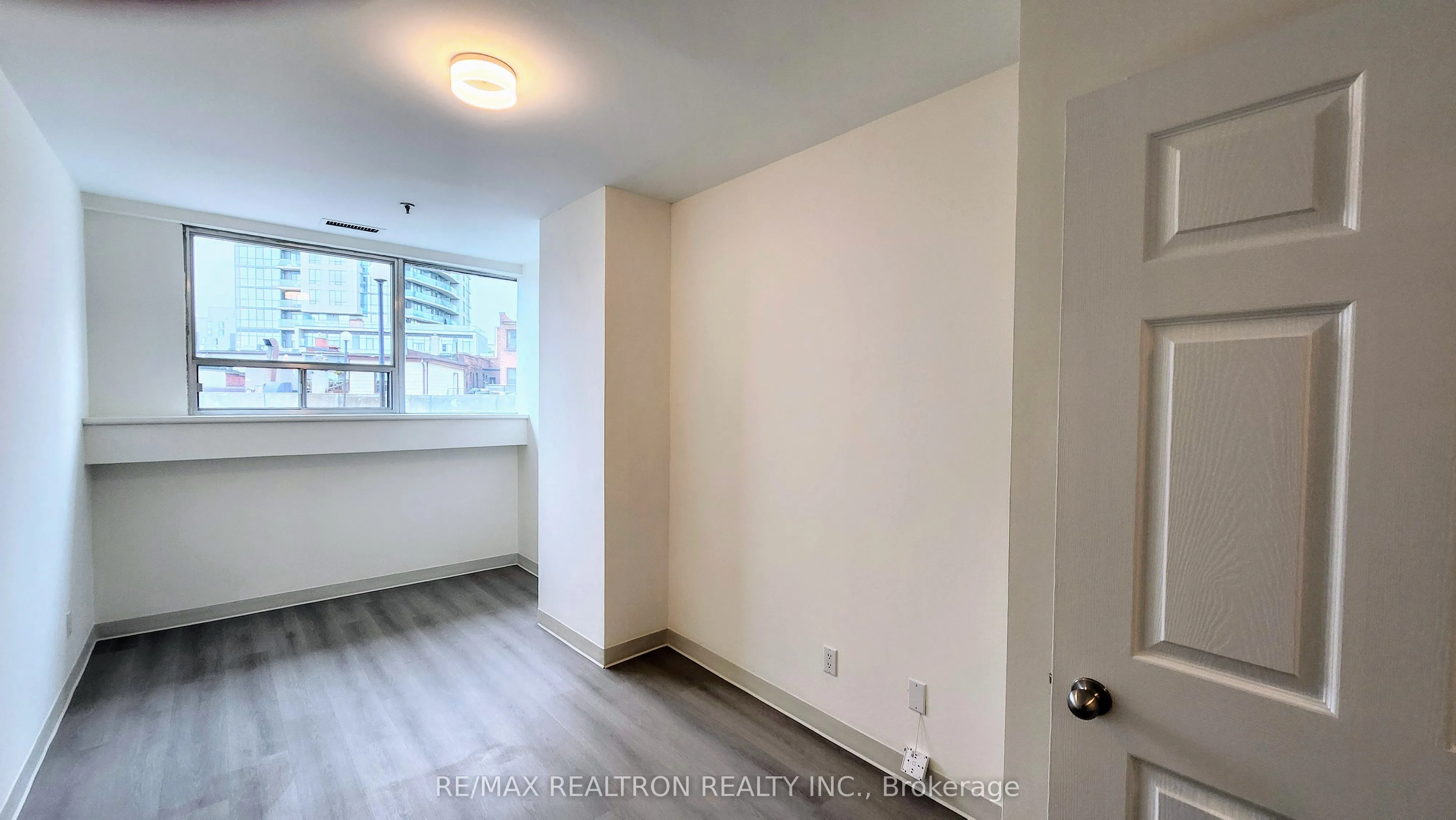 21 Vaughan Road, #205