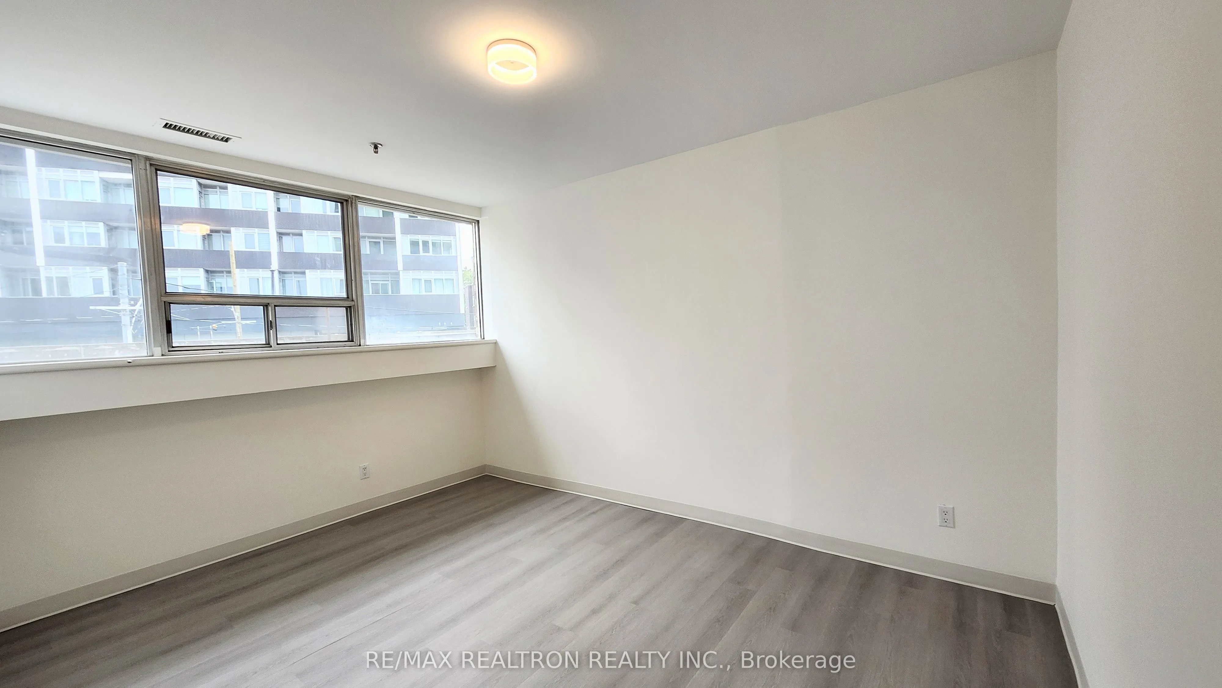21 Vaughan Road, #205