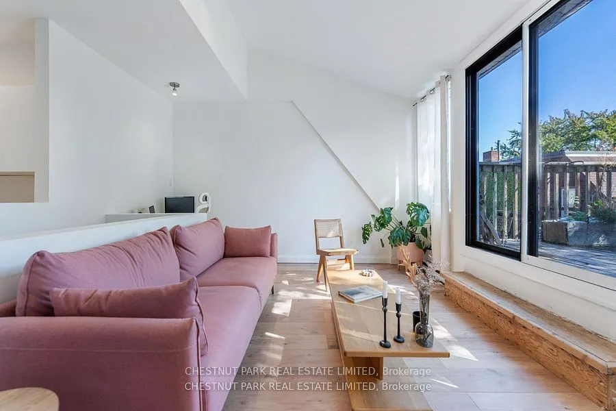 93A Winchester Street