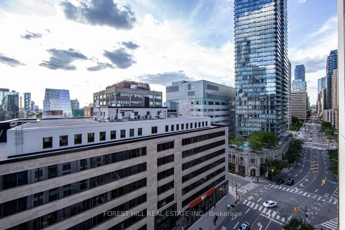 801 Bay Street, #1606