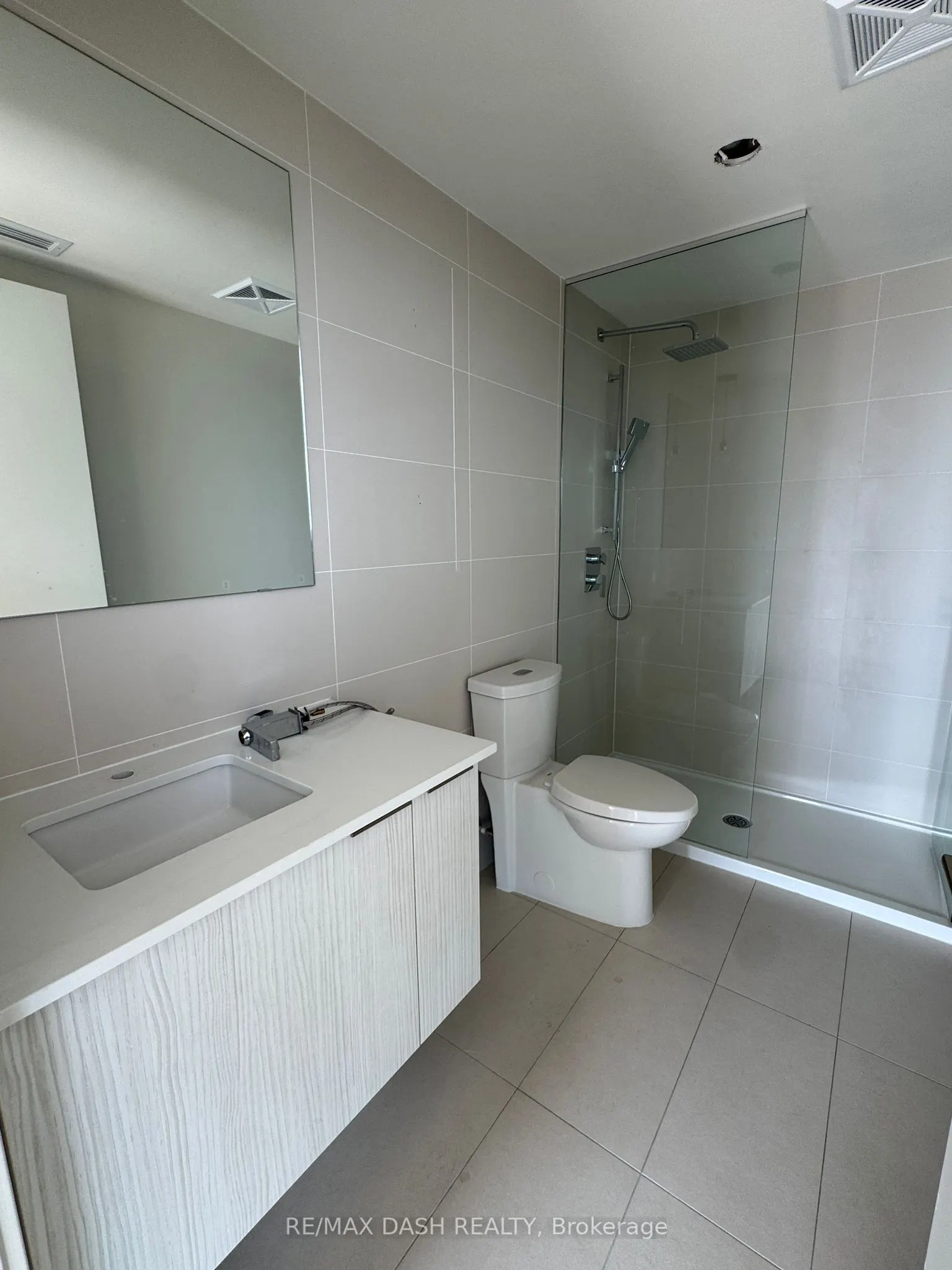 10 Deerlick Court, #1702