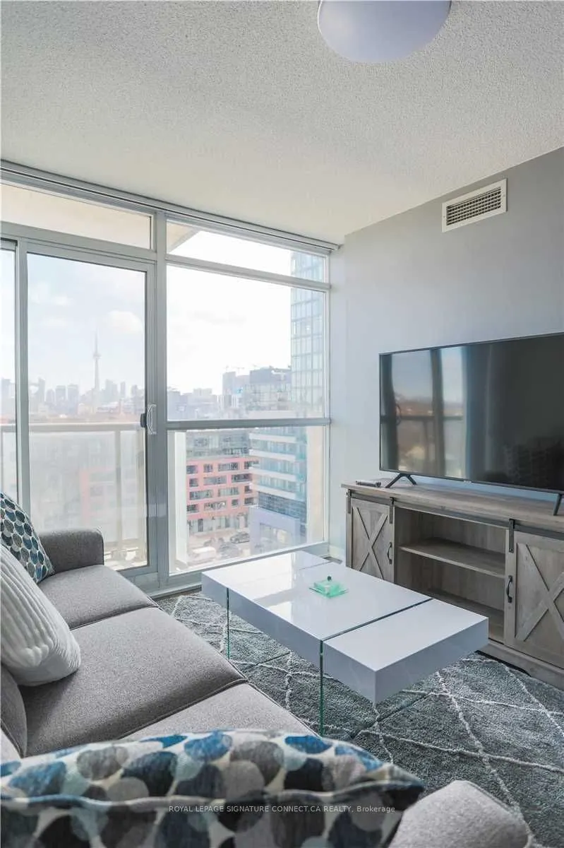 68 Abell Street, #1033