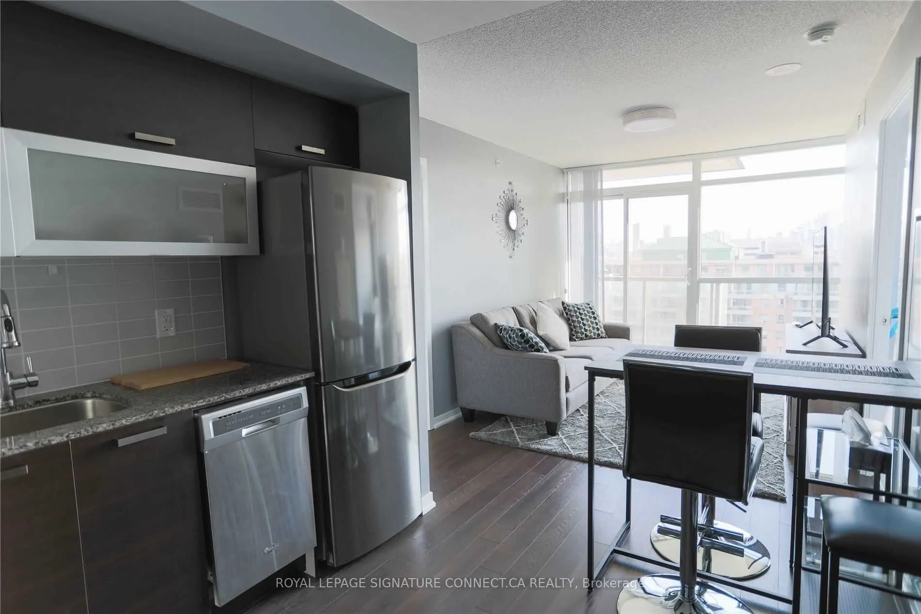 68 Abell Street, #1033