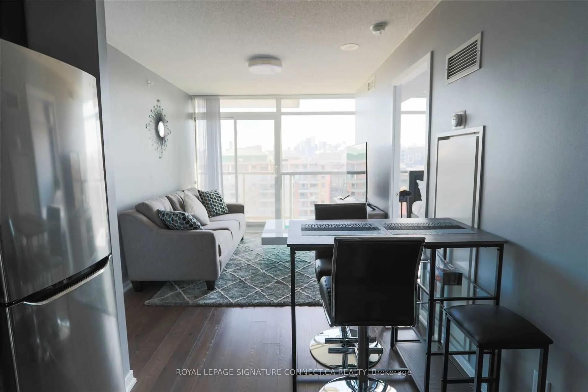 68 Abell Street, #1033