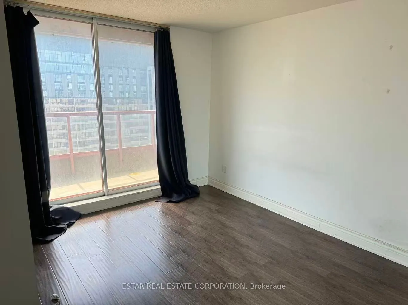 736 Bay Street, #Ph3101