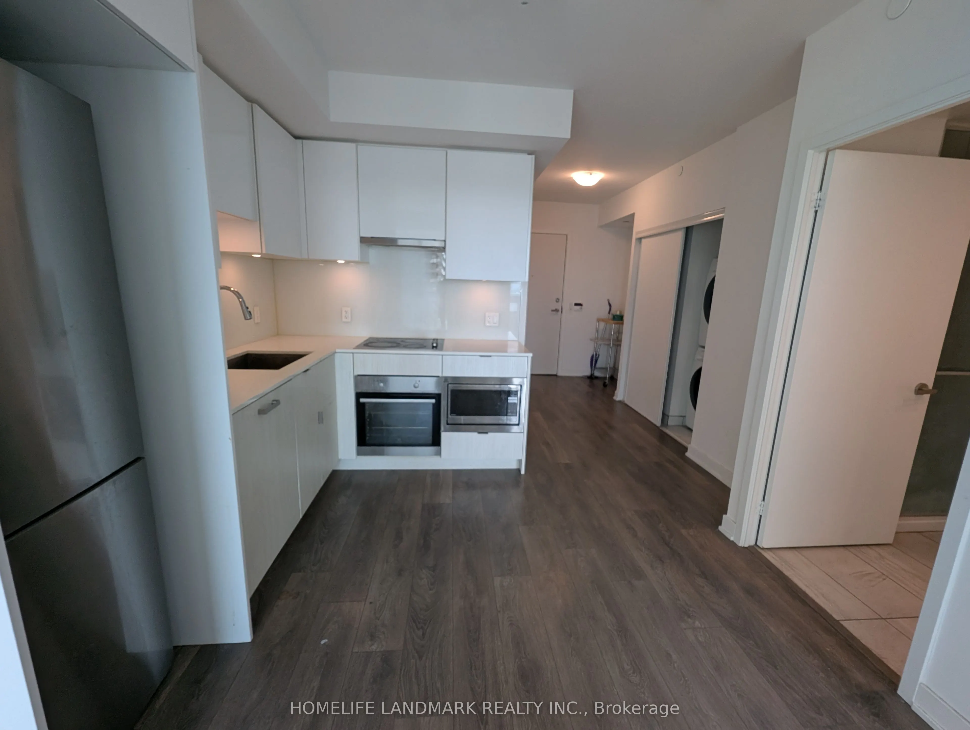 195 Redpath Avenue, #2706