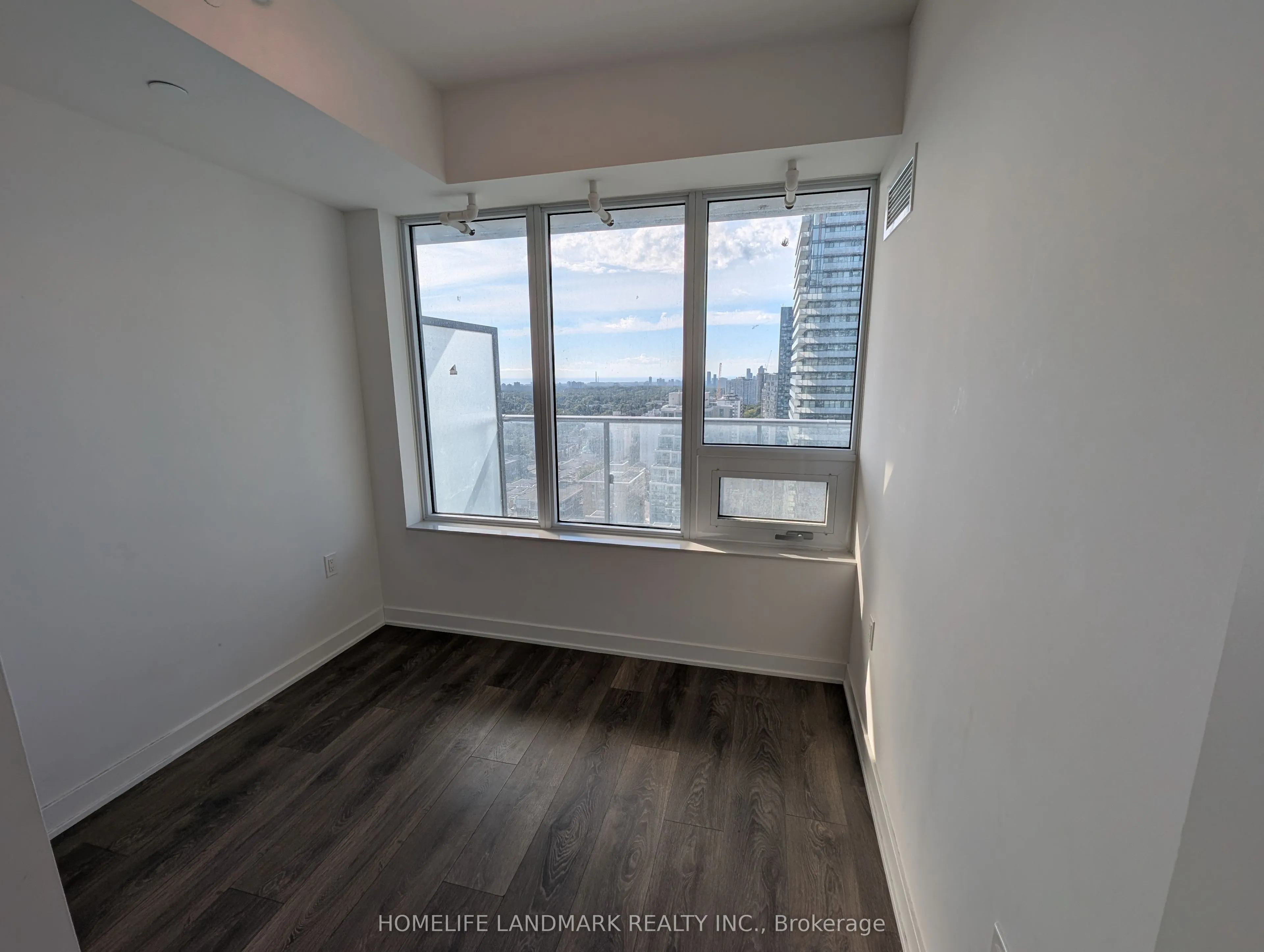 195 Redpath Avenue, #2706