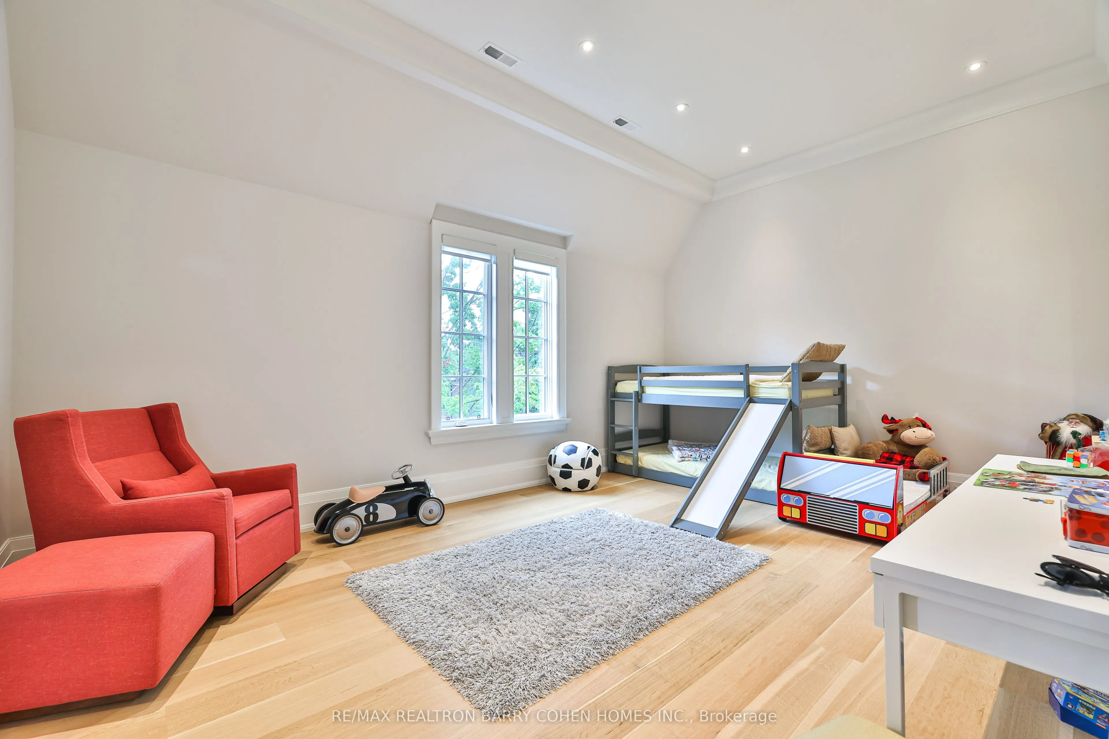 33 Stratheden Road