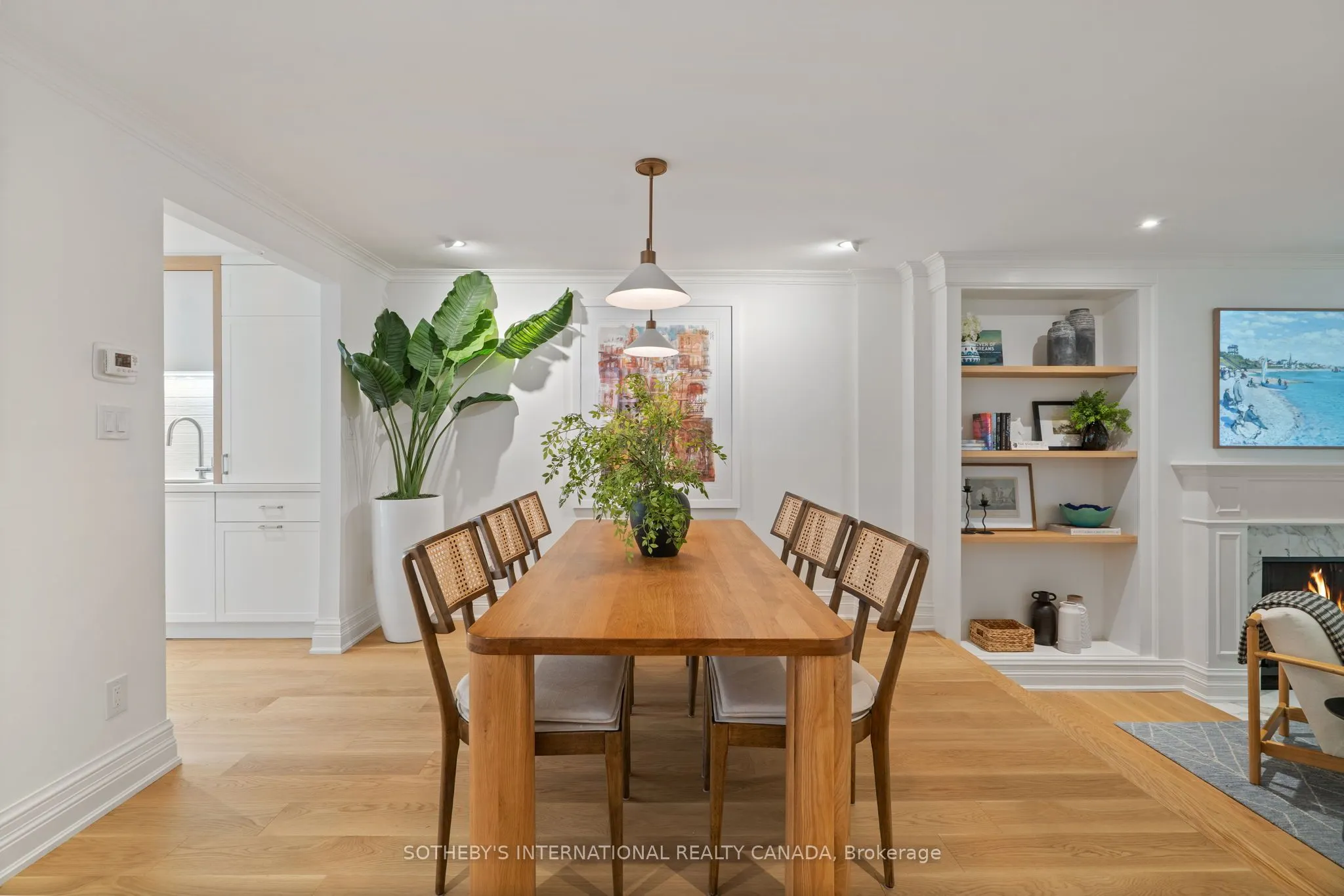 62 Heath Street E