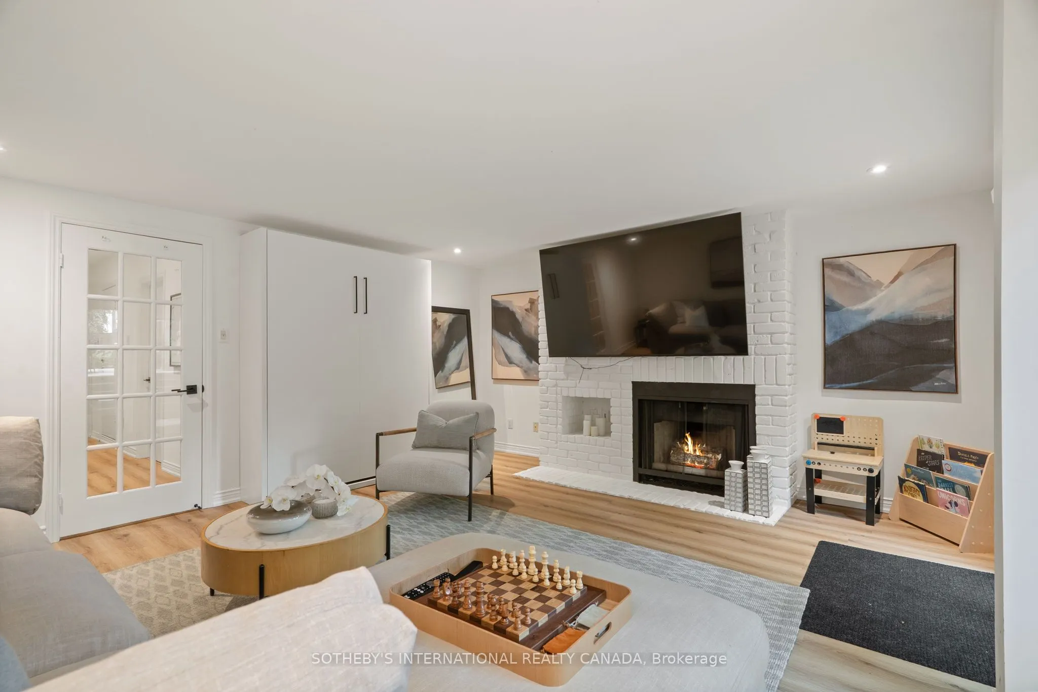 62 Heath Street E