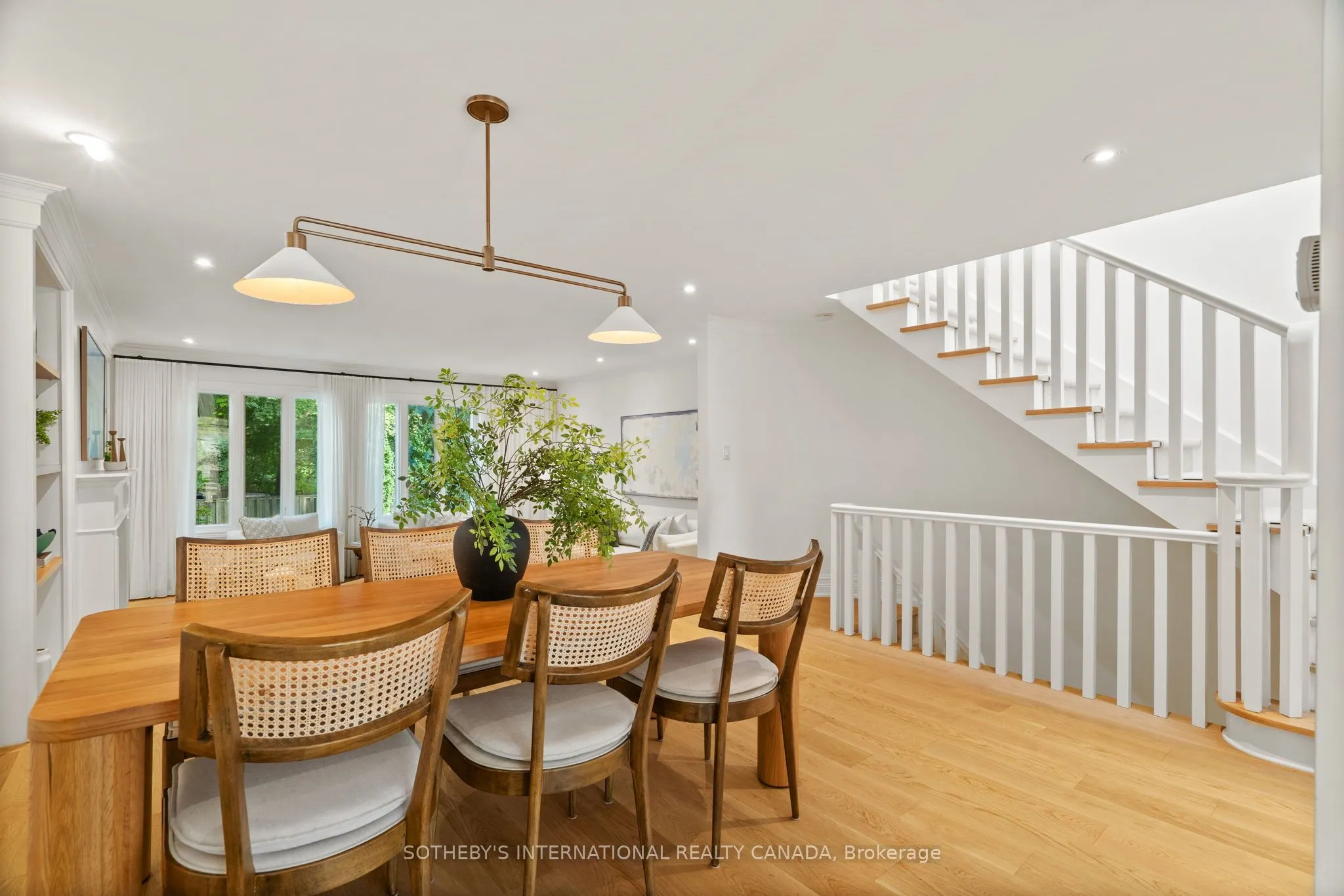 62 Heath Street E