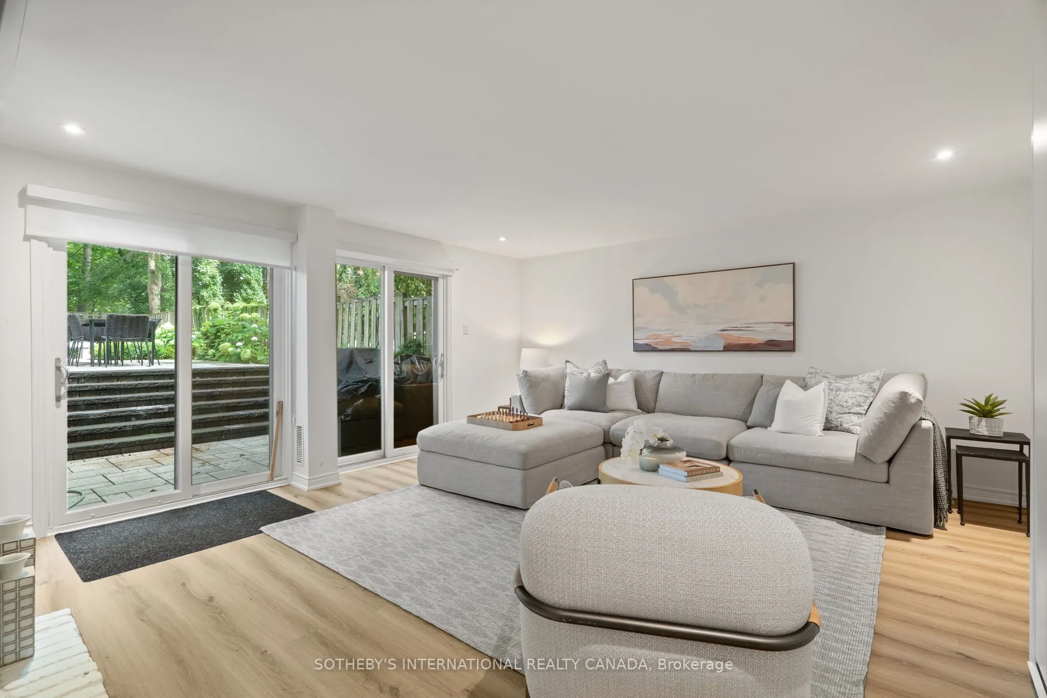 62 Heath Street E