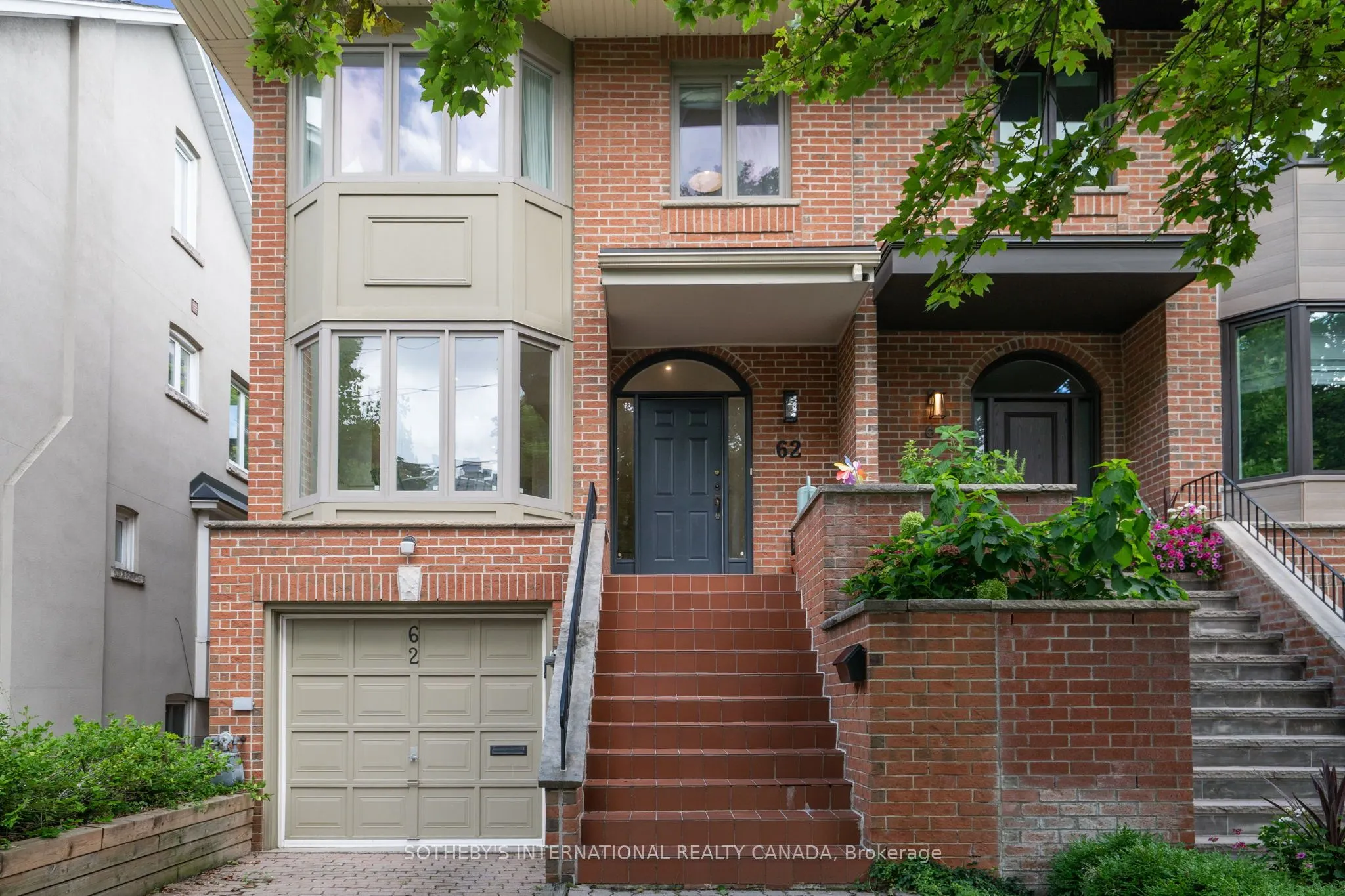 62 Heath Street E