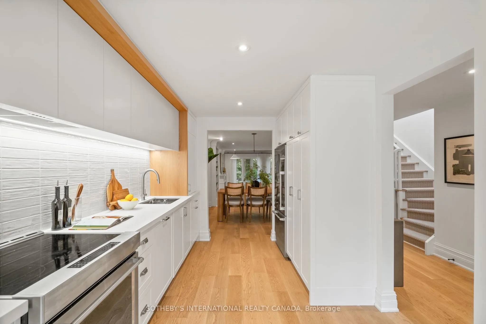 62 Heath Street E