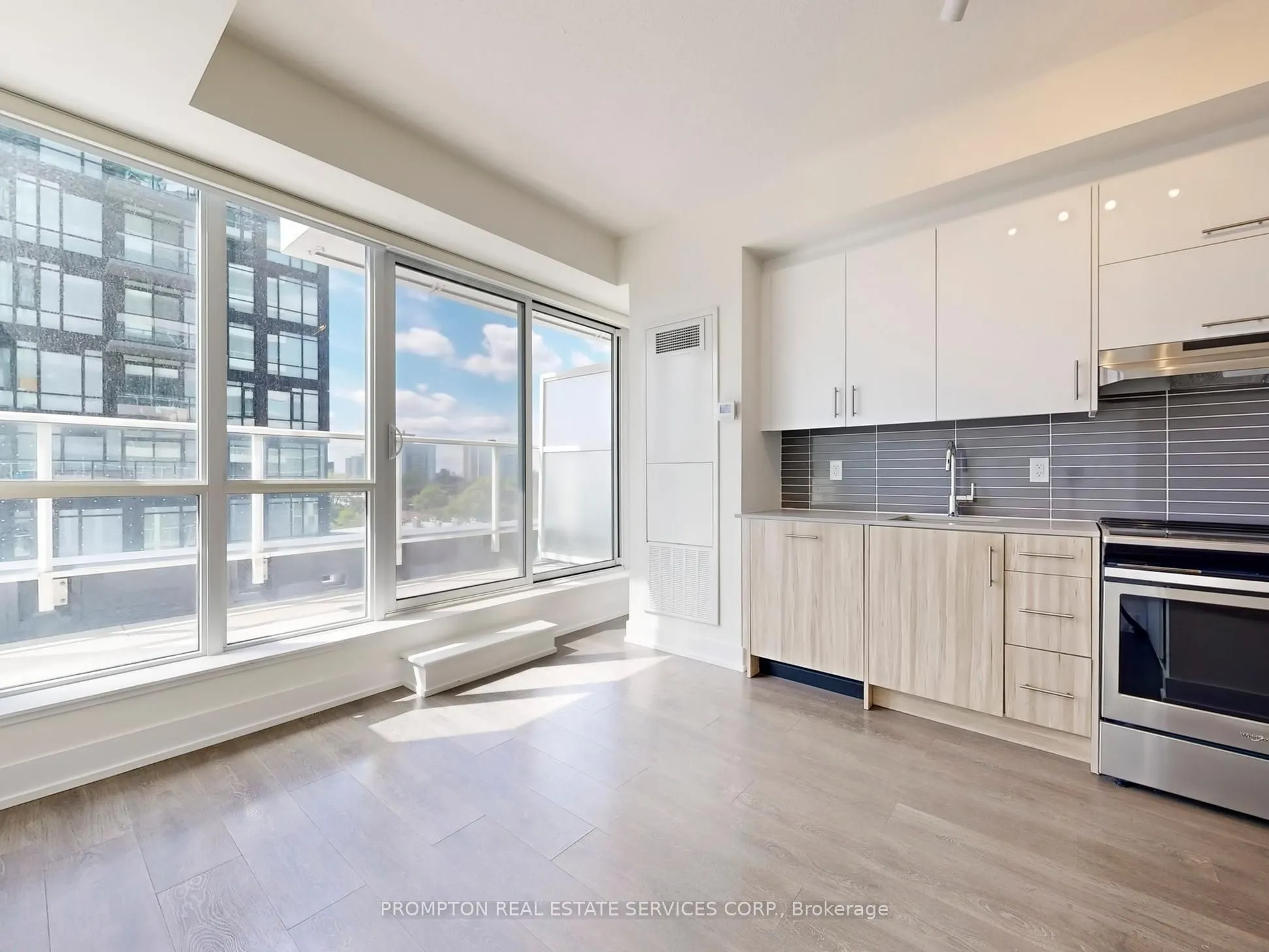 180 Fairview Mall Drive, #603