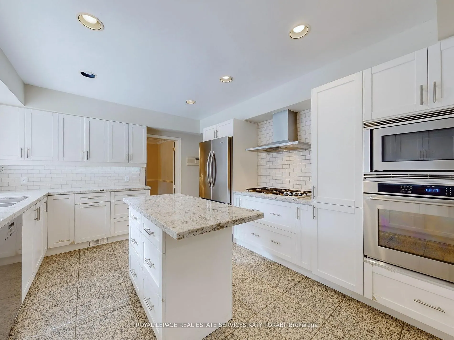31 Saintfield Avenue