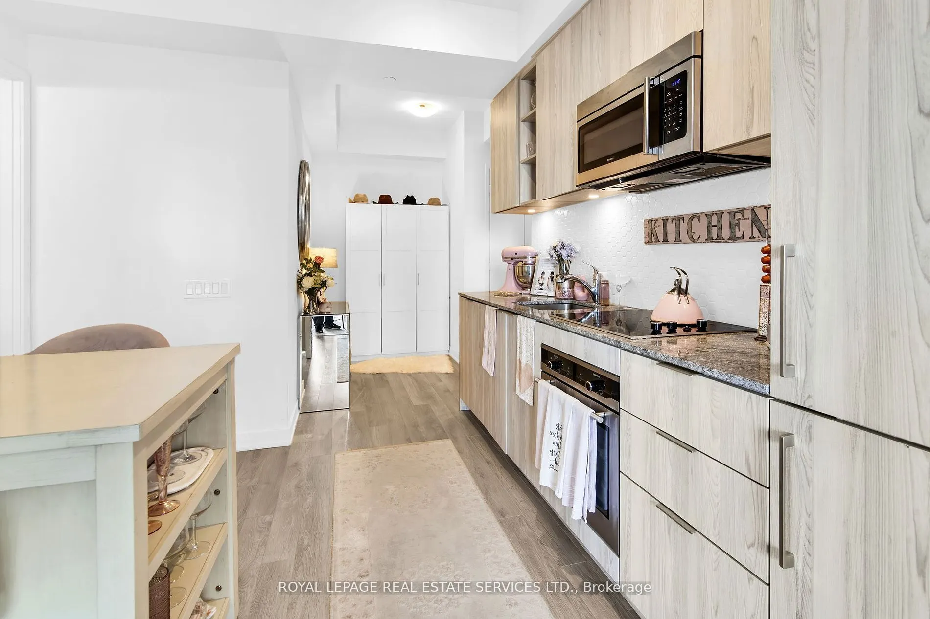 50 Ordnance Street, #2302