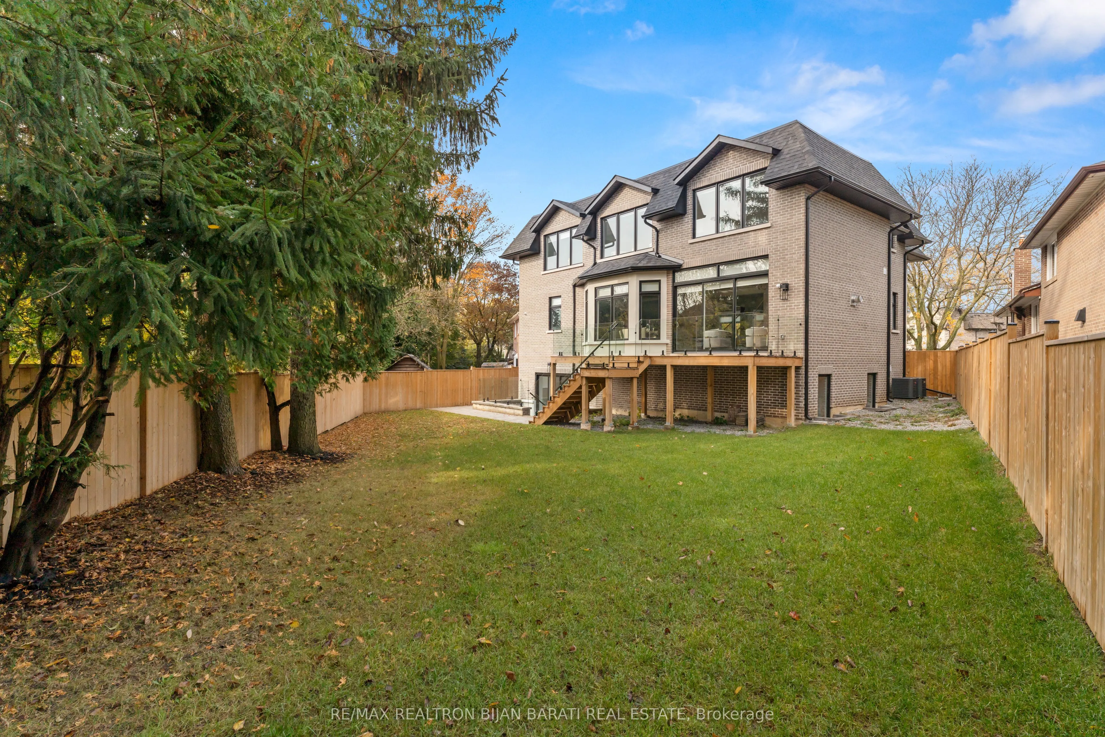 17 Waring Court