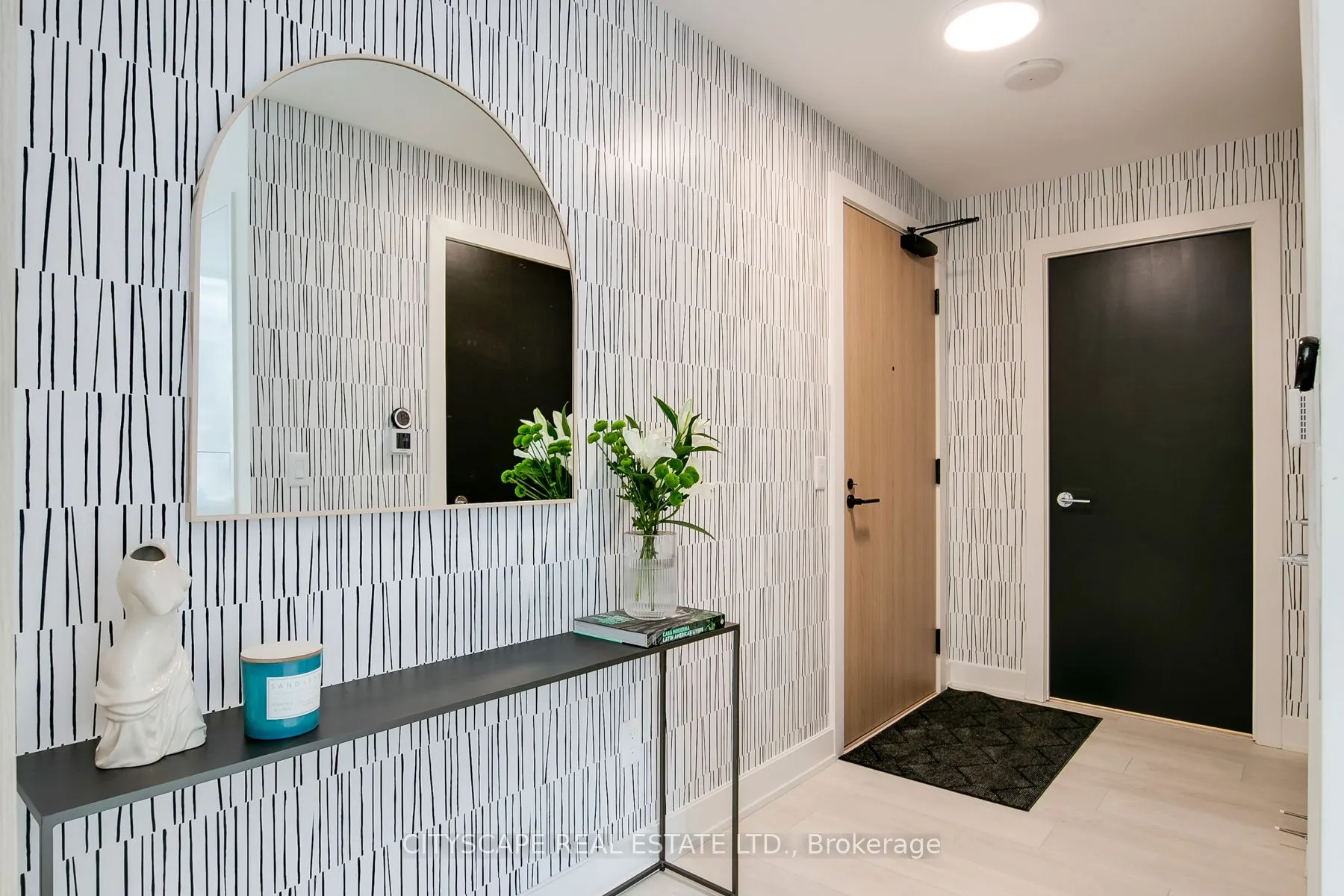 15 Mercer Street, #708
