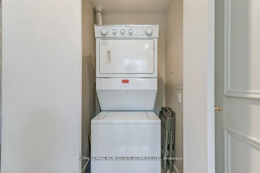 10 Old York Mills Road, #209