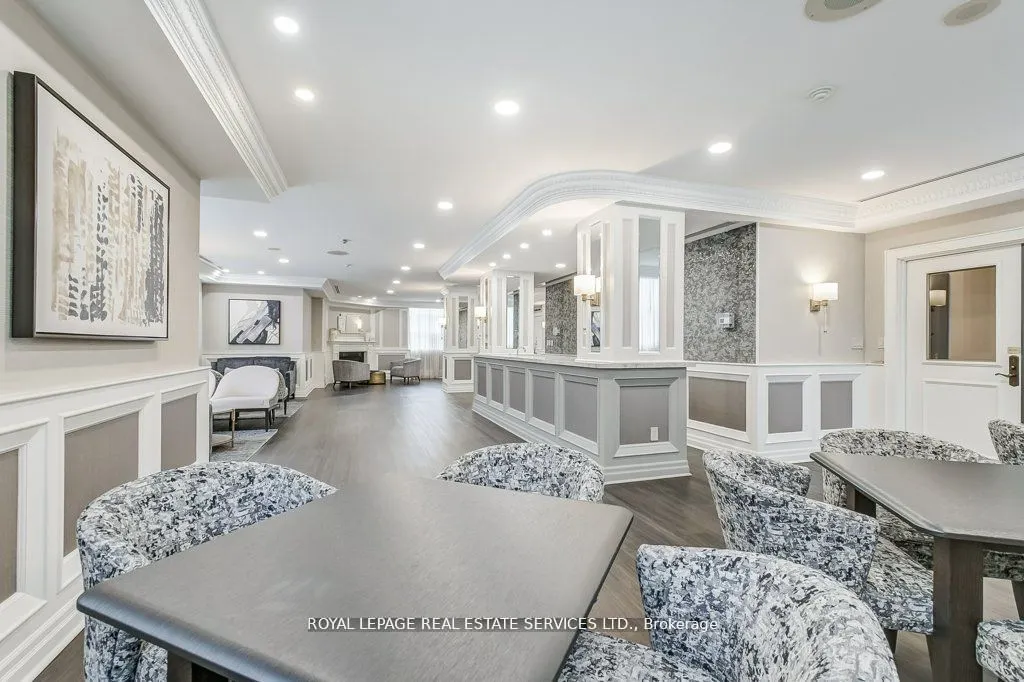 10 Old York Mills Road, #209