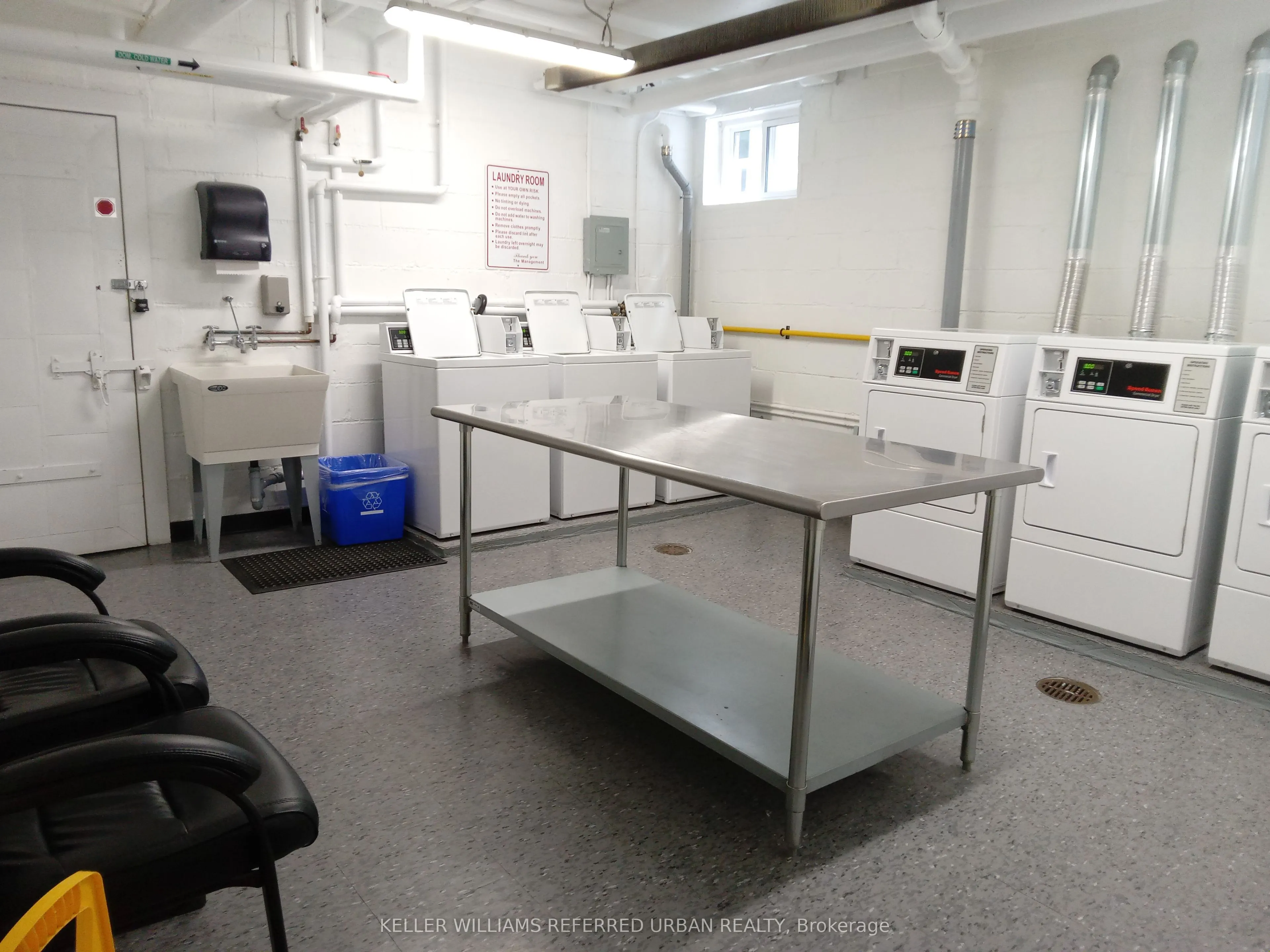 464 Summerhill Avenue E, #14