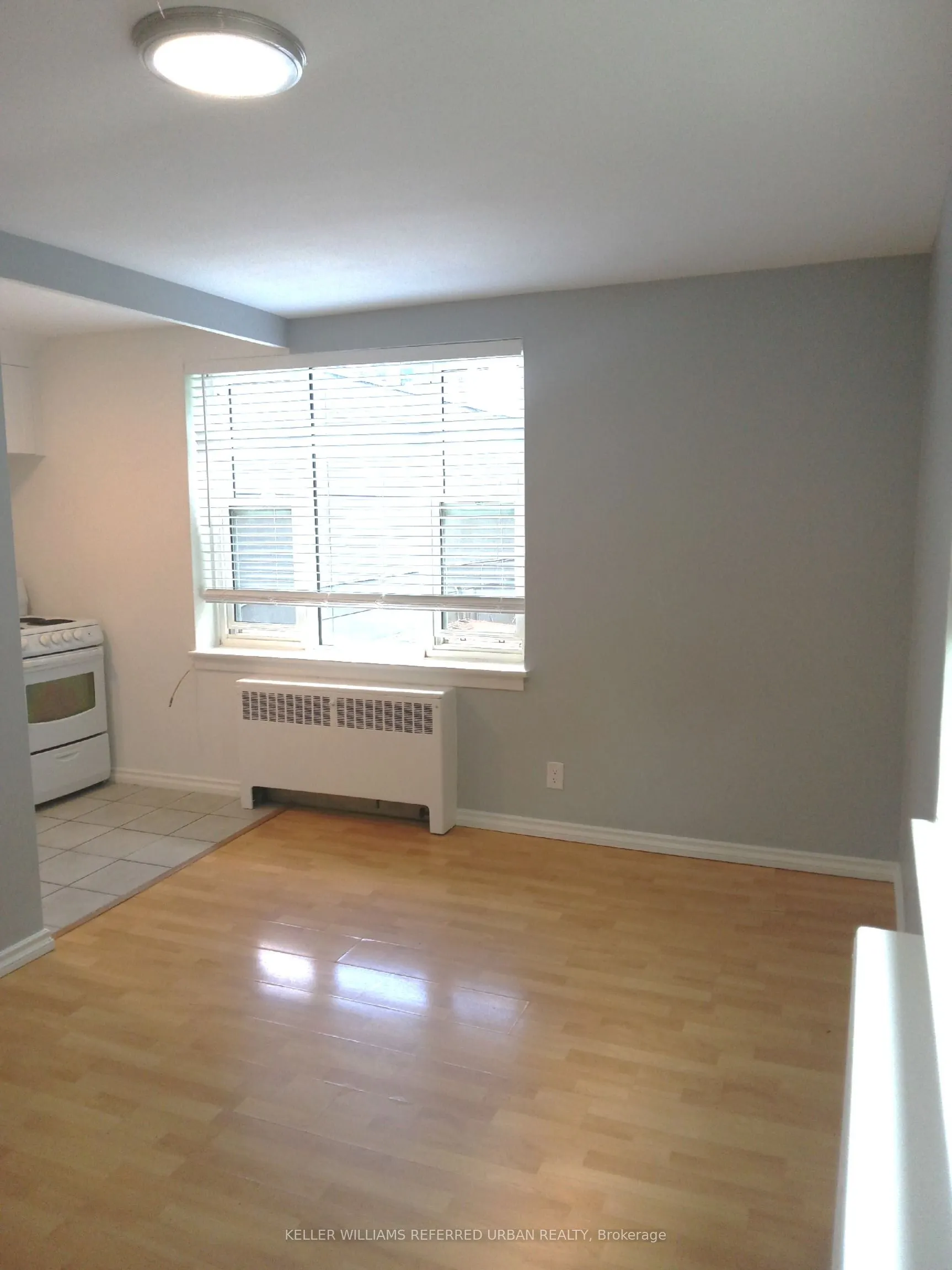 464 Summerhill Avenue E, #14
