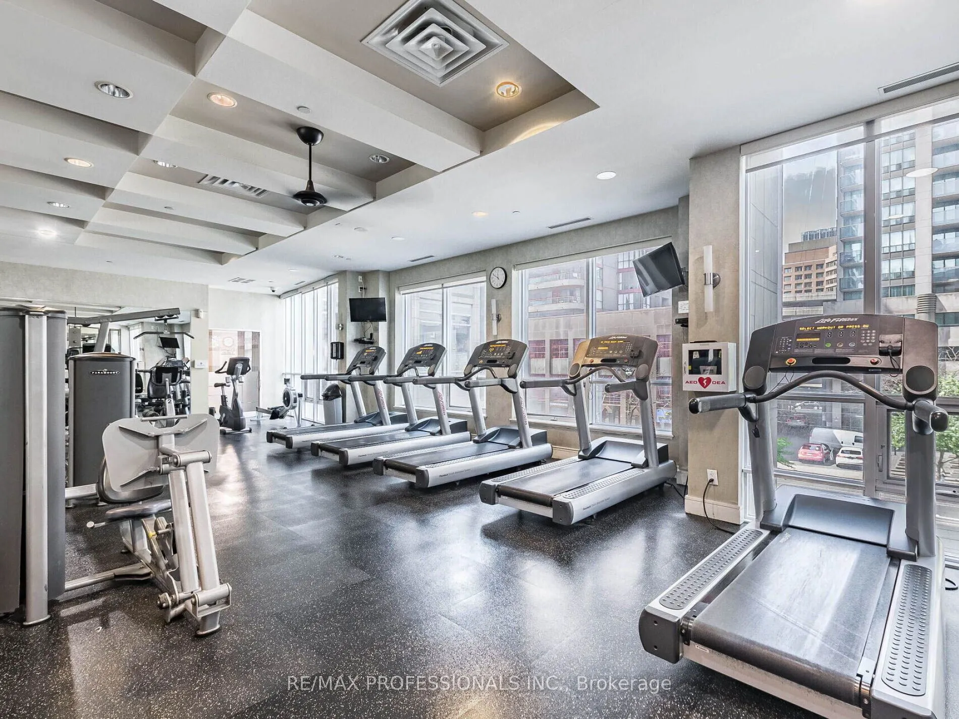 763 Bay Street, #707