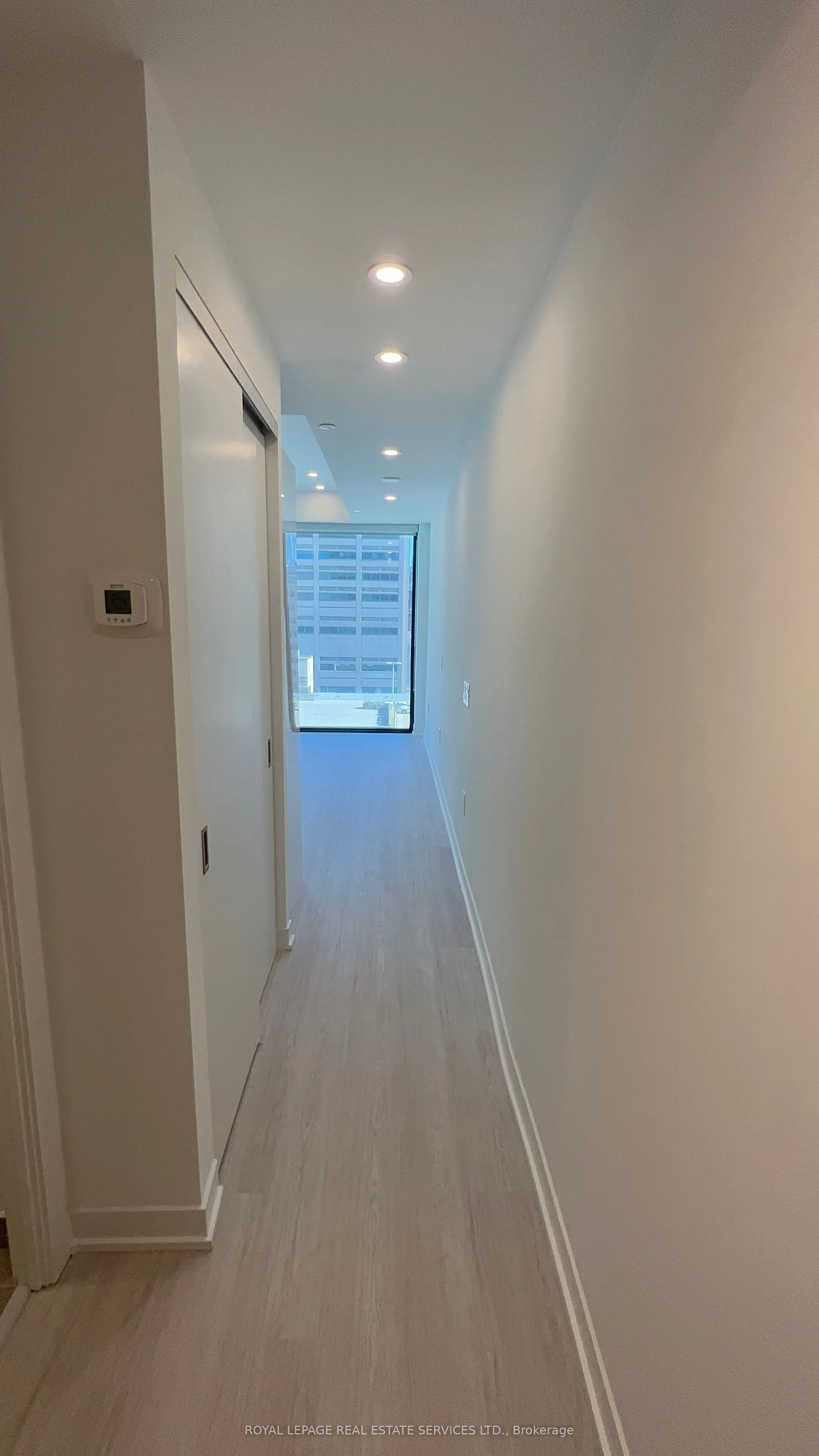 195 MCCAUL Street, #1007