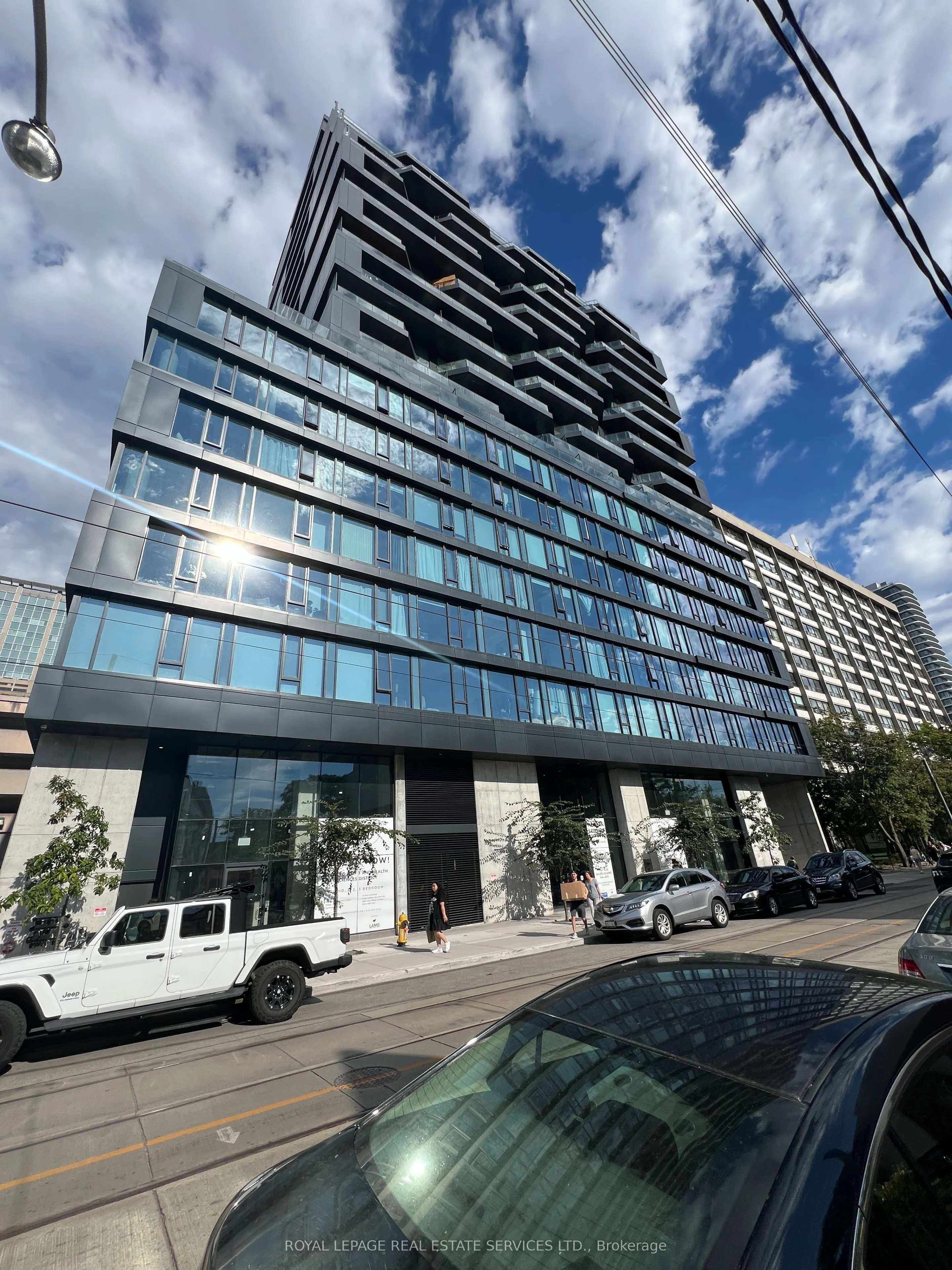195 MCCAUL Street, #1007