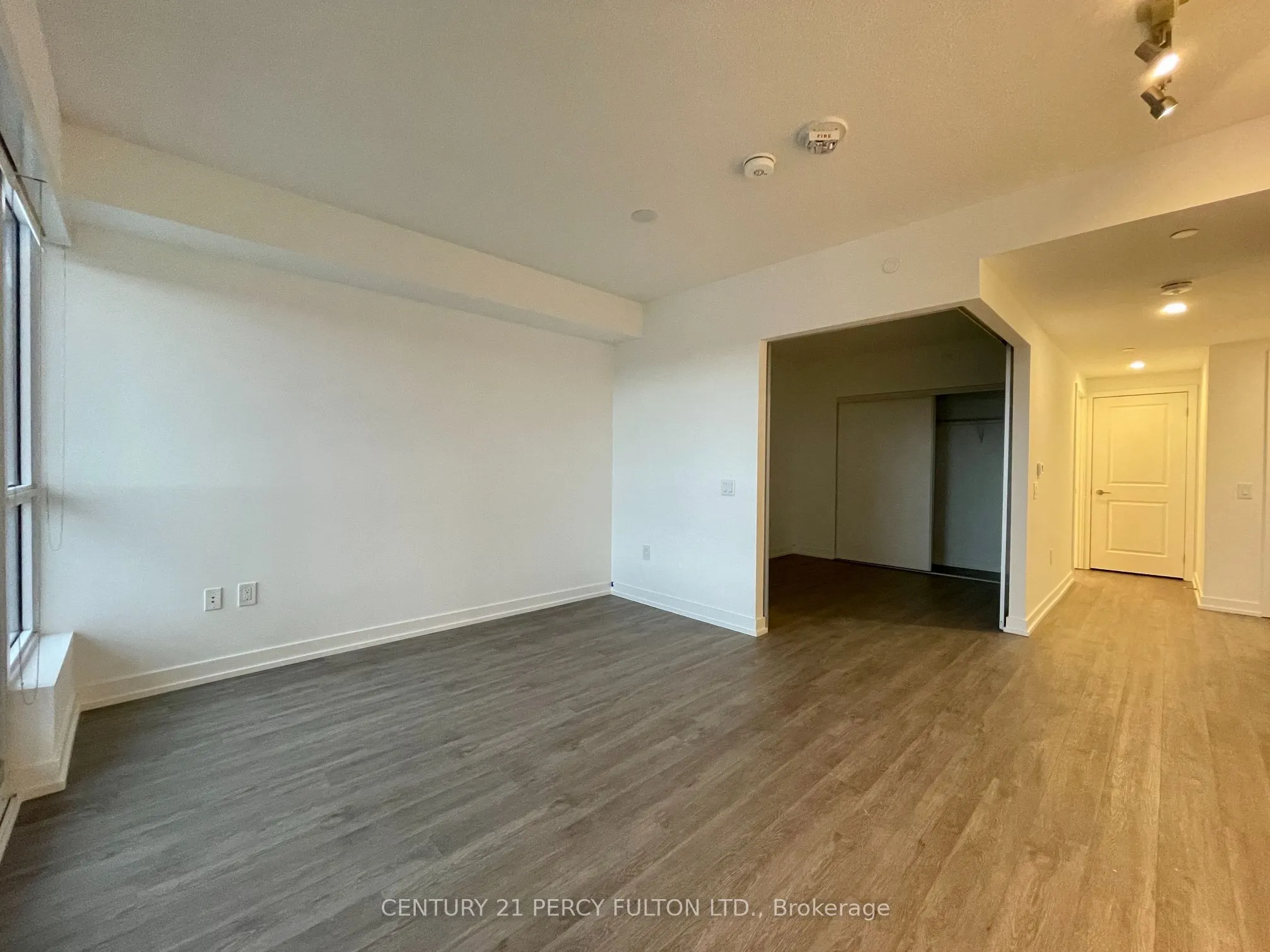 395 Bloor Street E, #2206