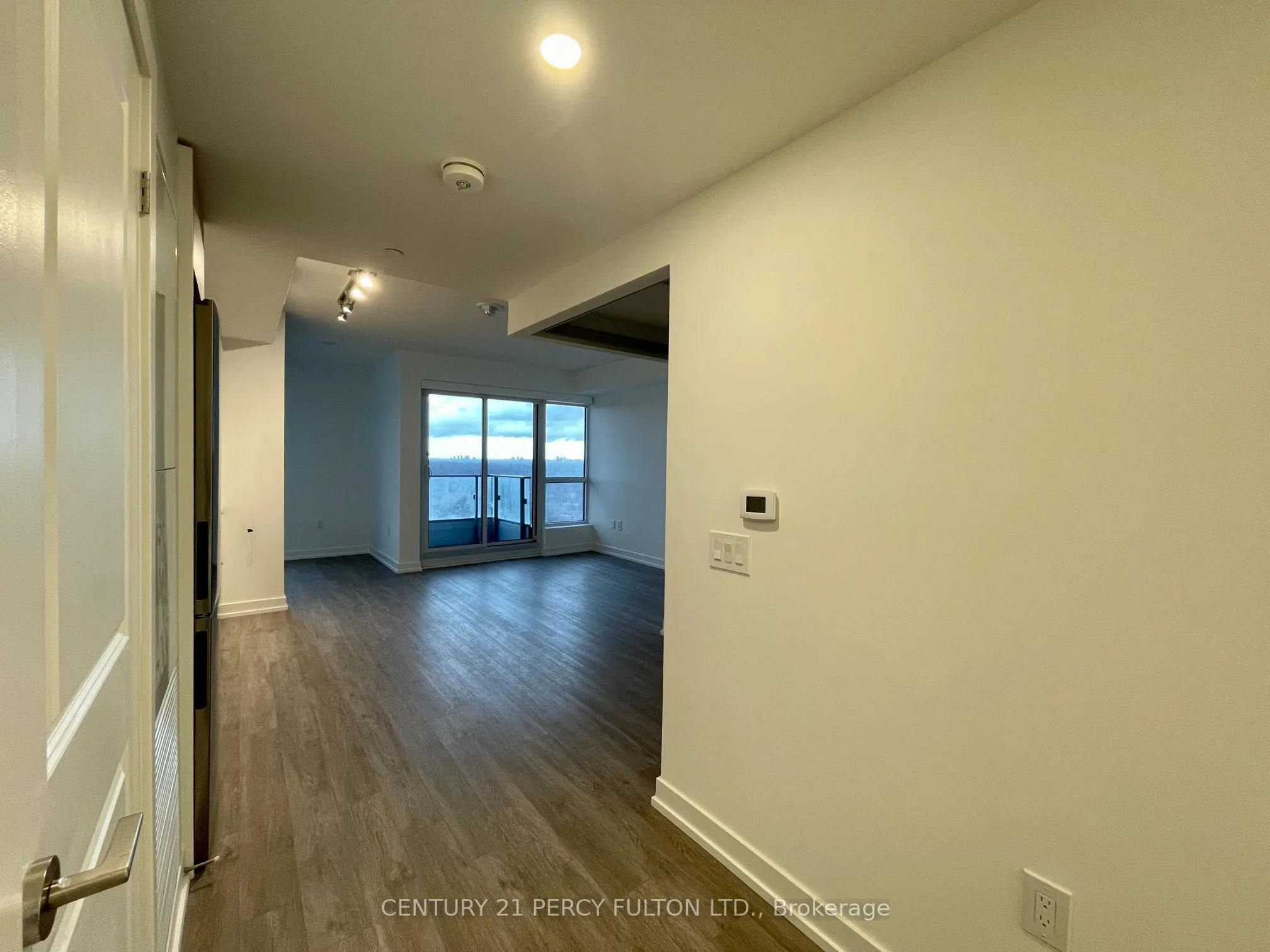 395 Bloor Street E, #2206