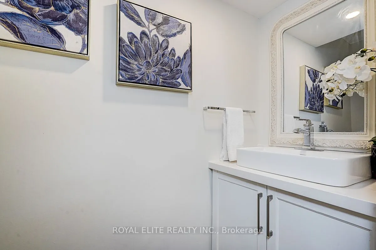 11 Abbeywood Trail