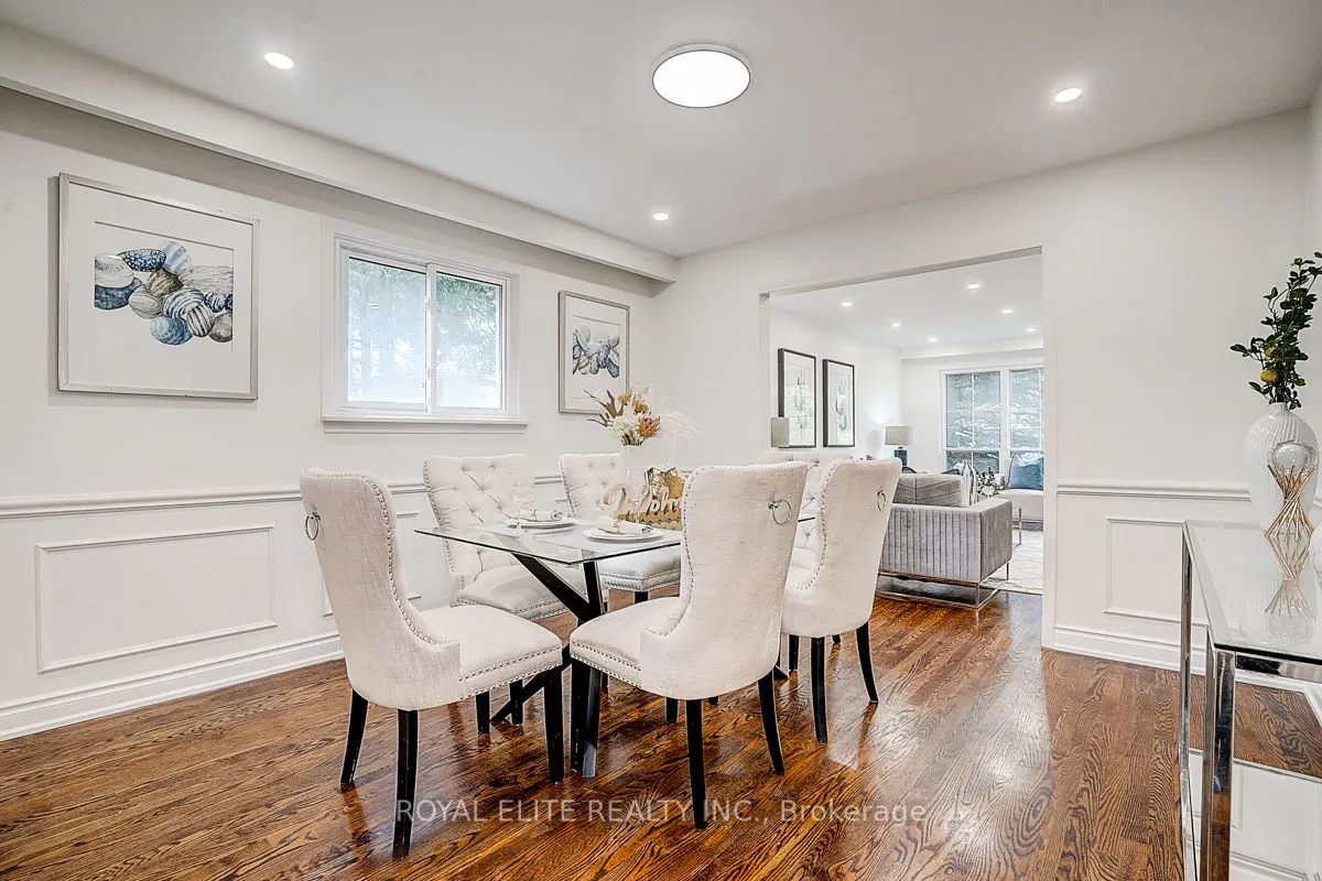 11 Abbeywood Trail