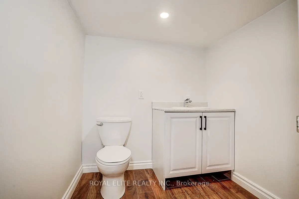 11 Abbeywood Trail