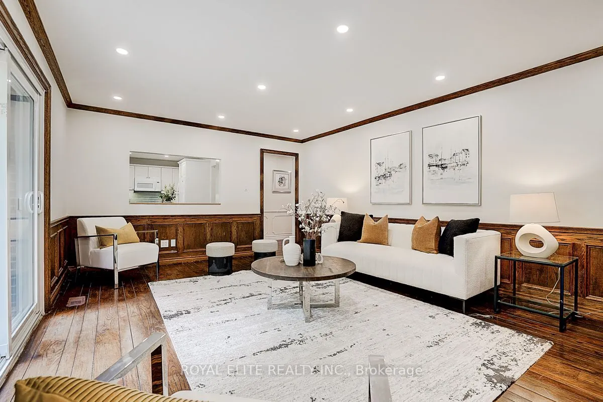 11 Abbeywood Trail