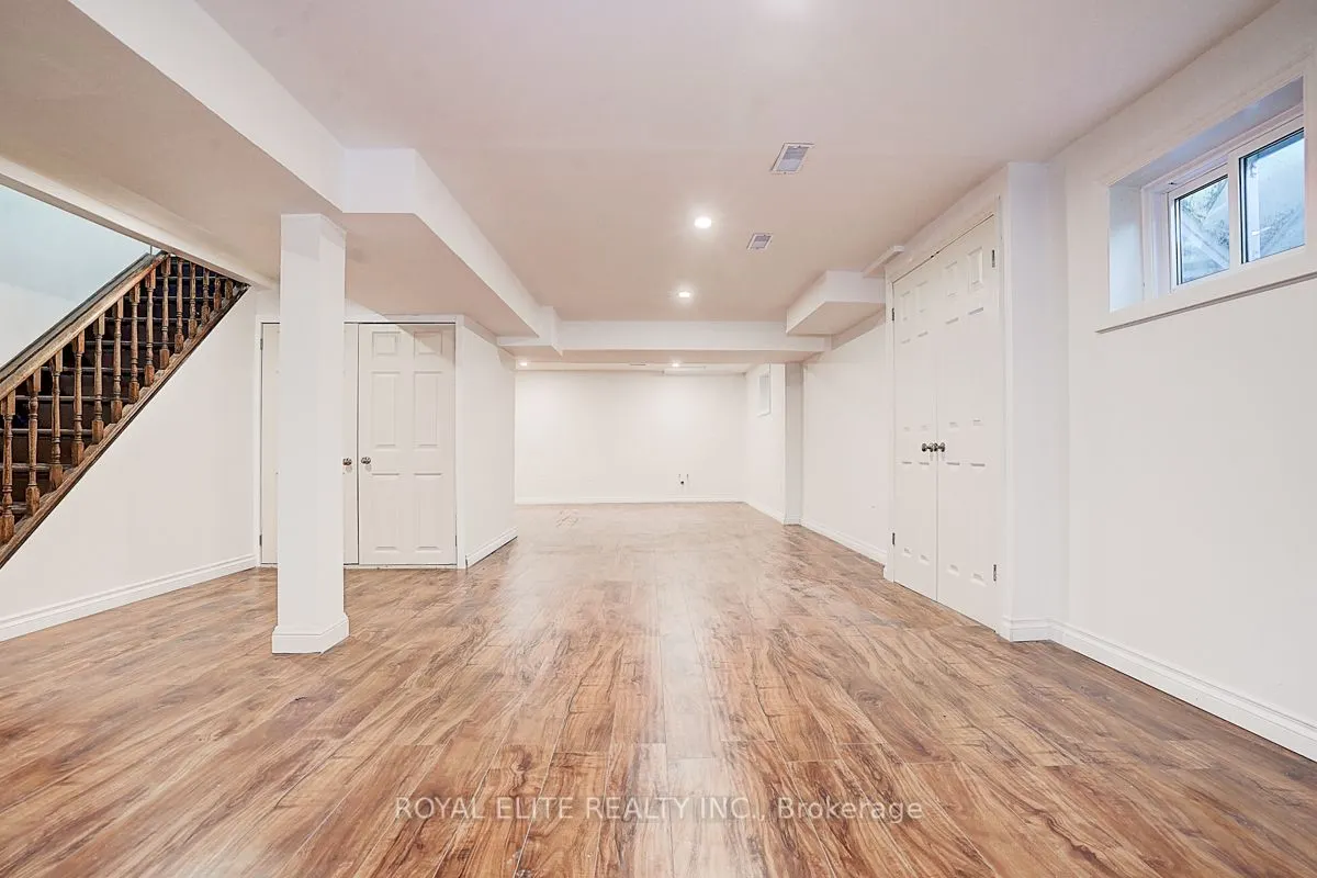 11 Abbeywood Trail
