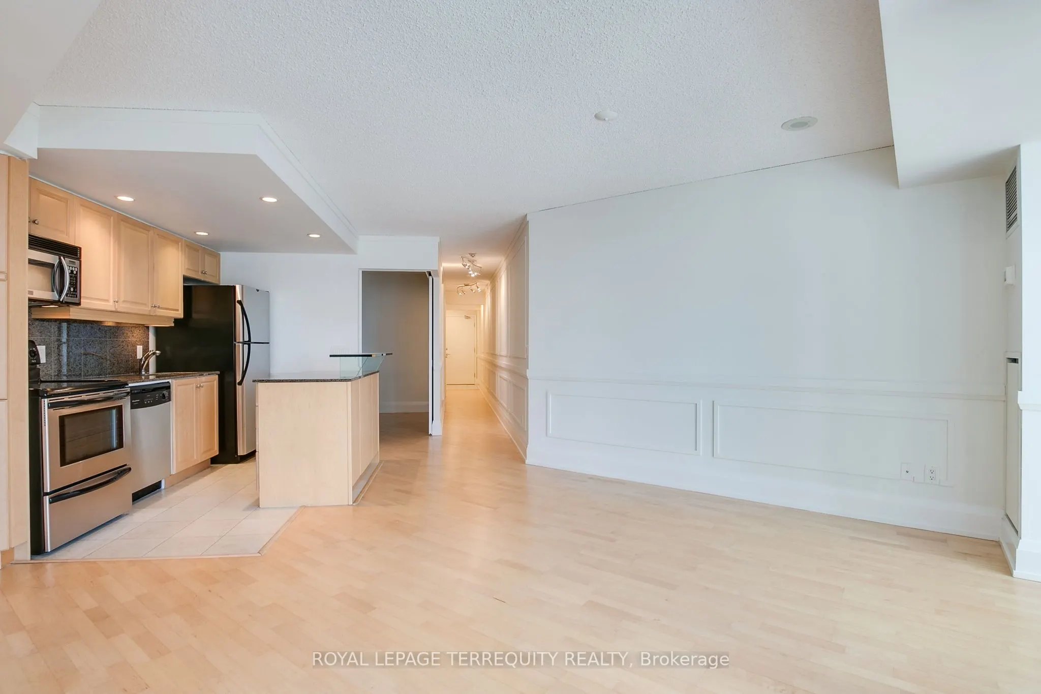 8 York Street, #511