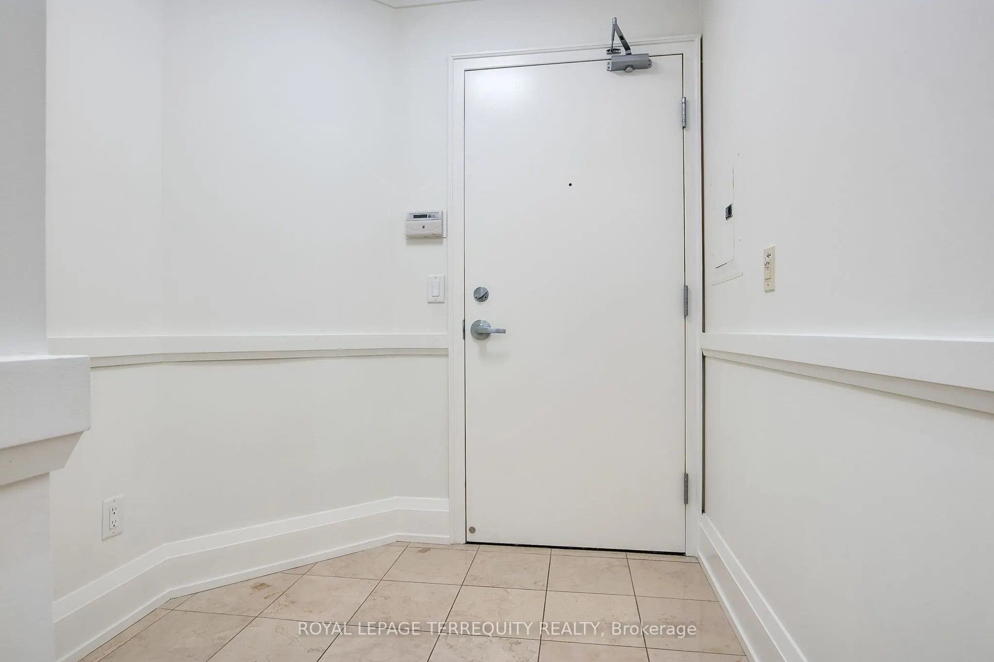 8 York Street, #511