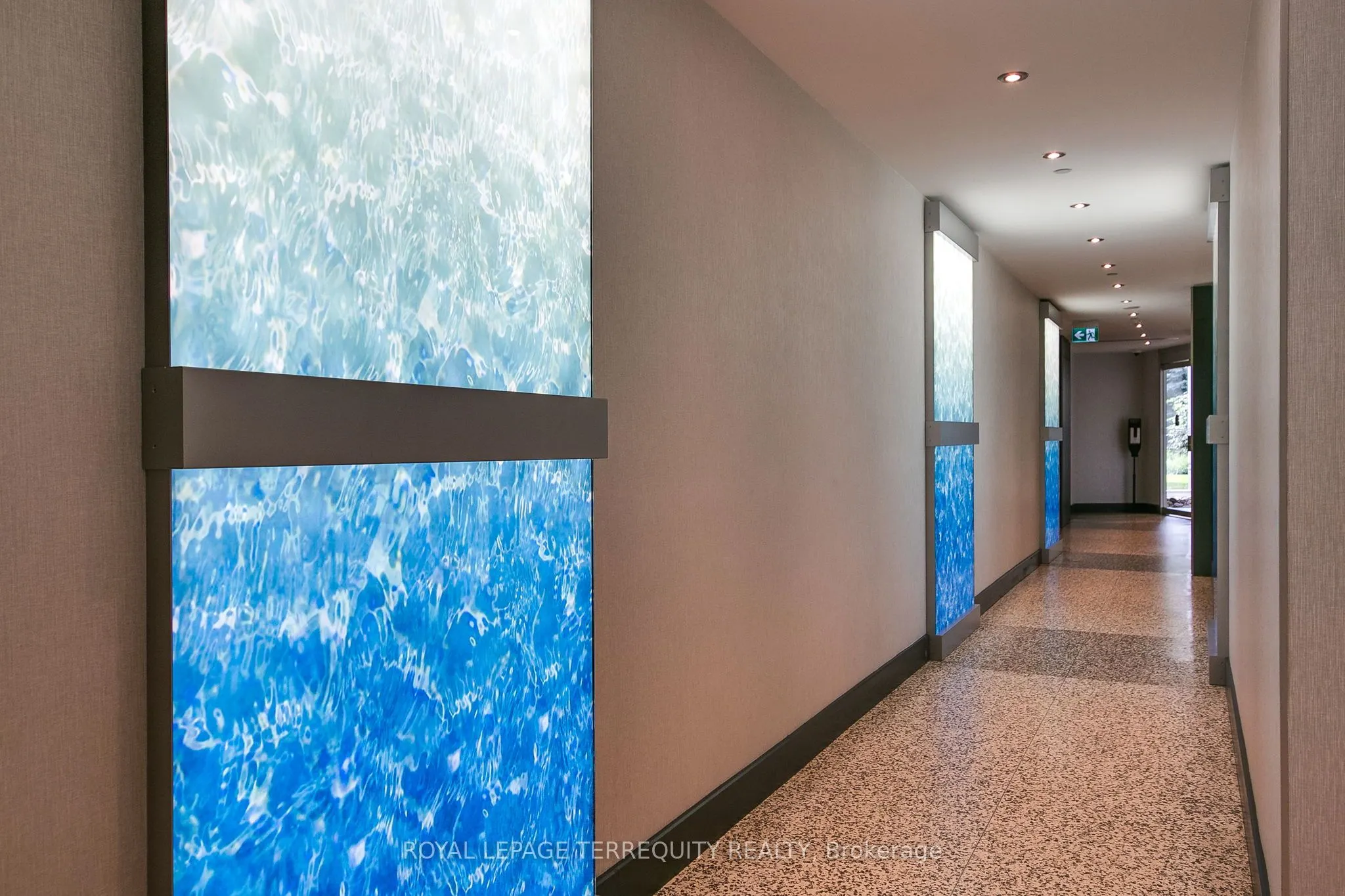 8 York Street, #511