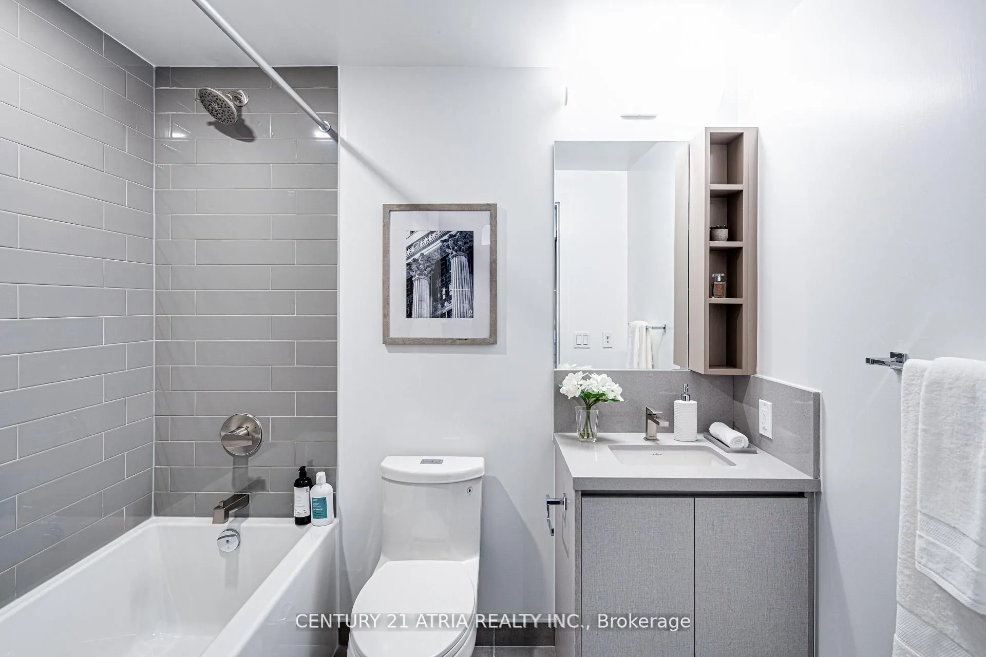 319 Jarvis Street, #5011