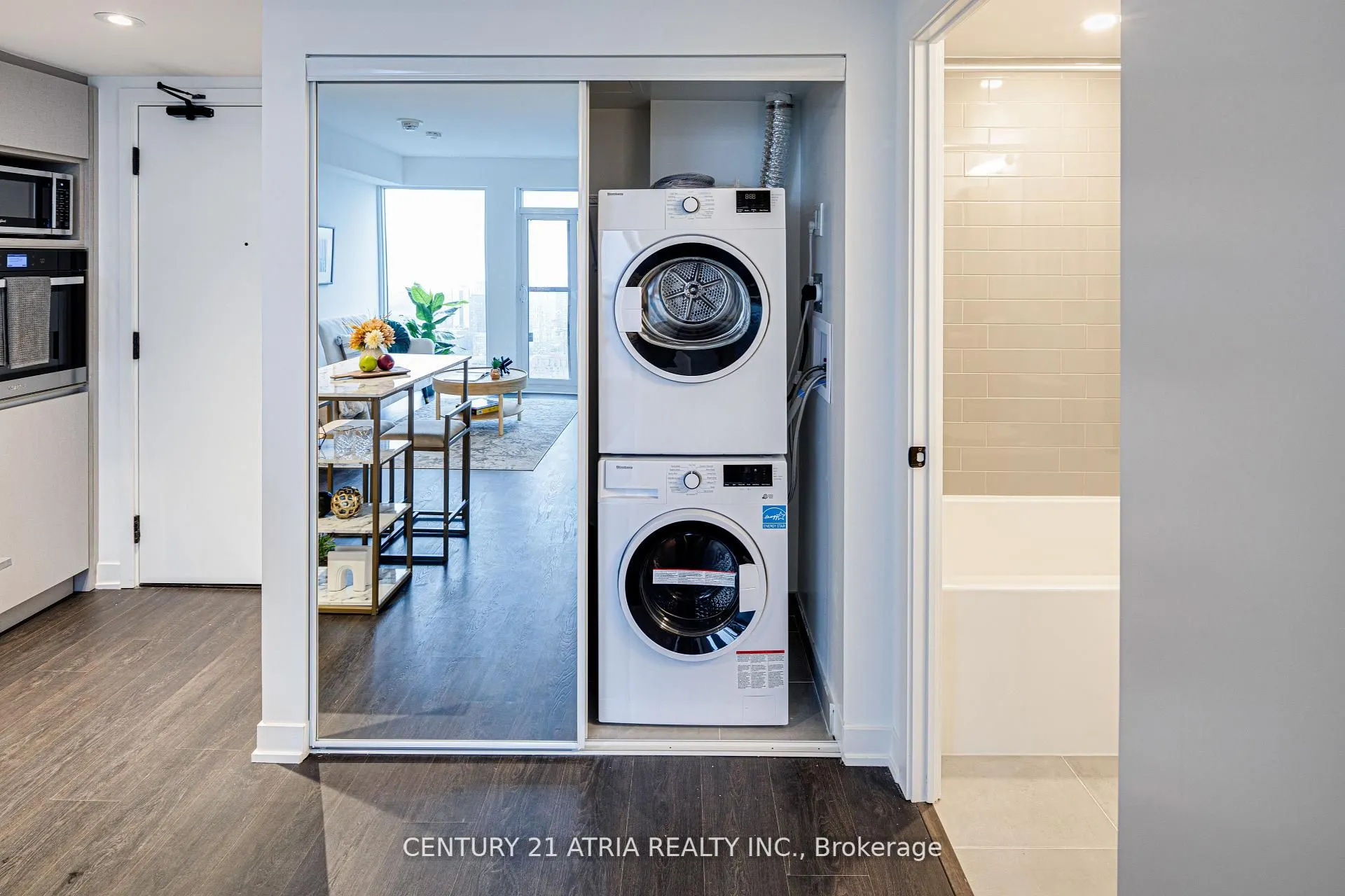 319 Jarvis Street, #5011