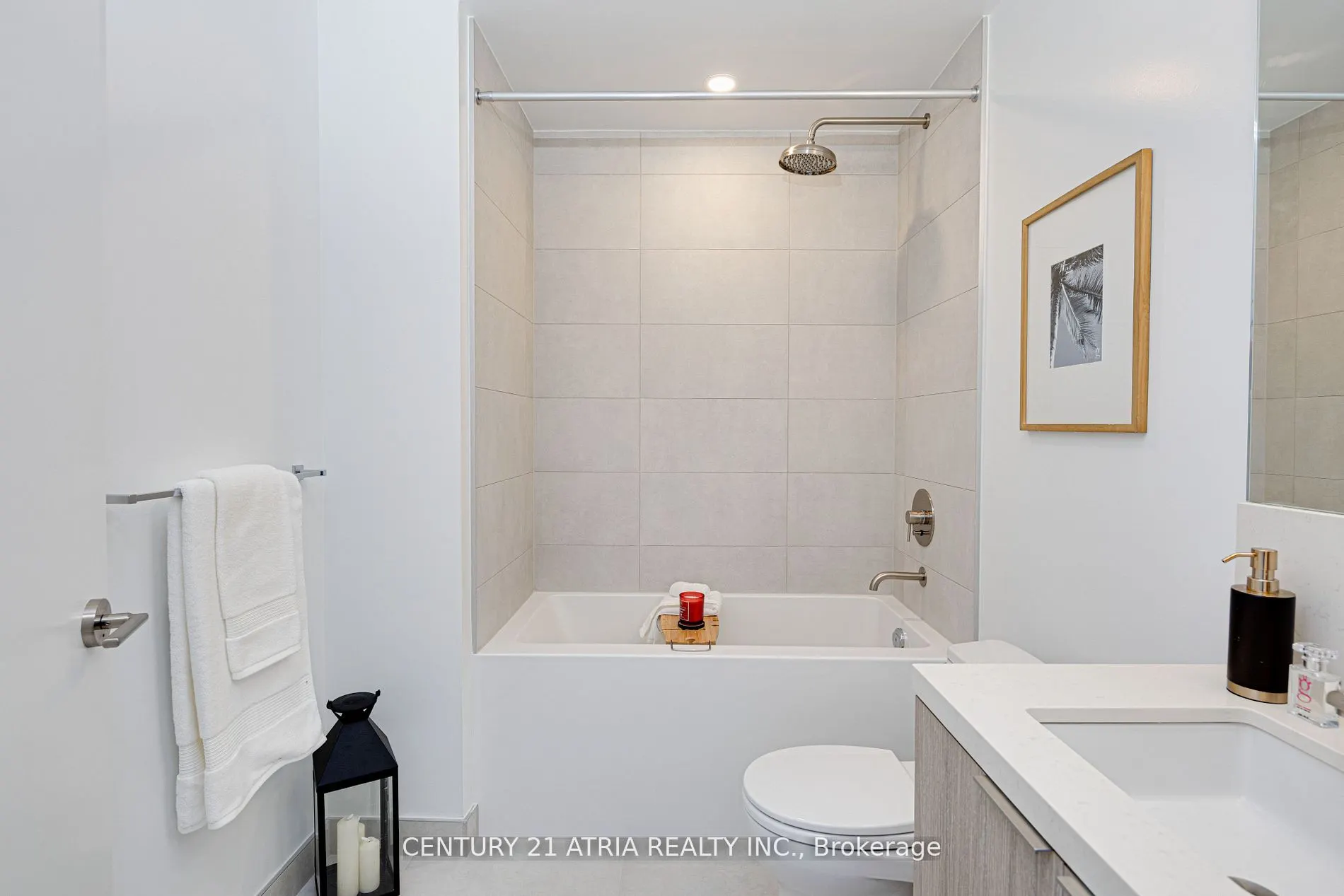 2020 Bathurst Street, #1820